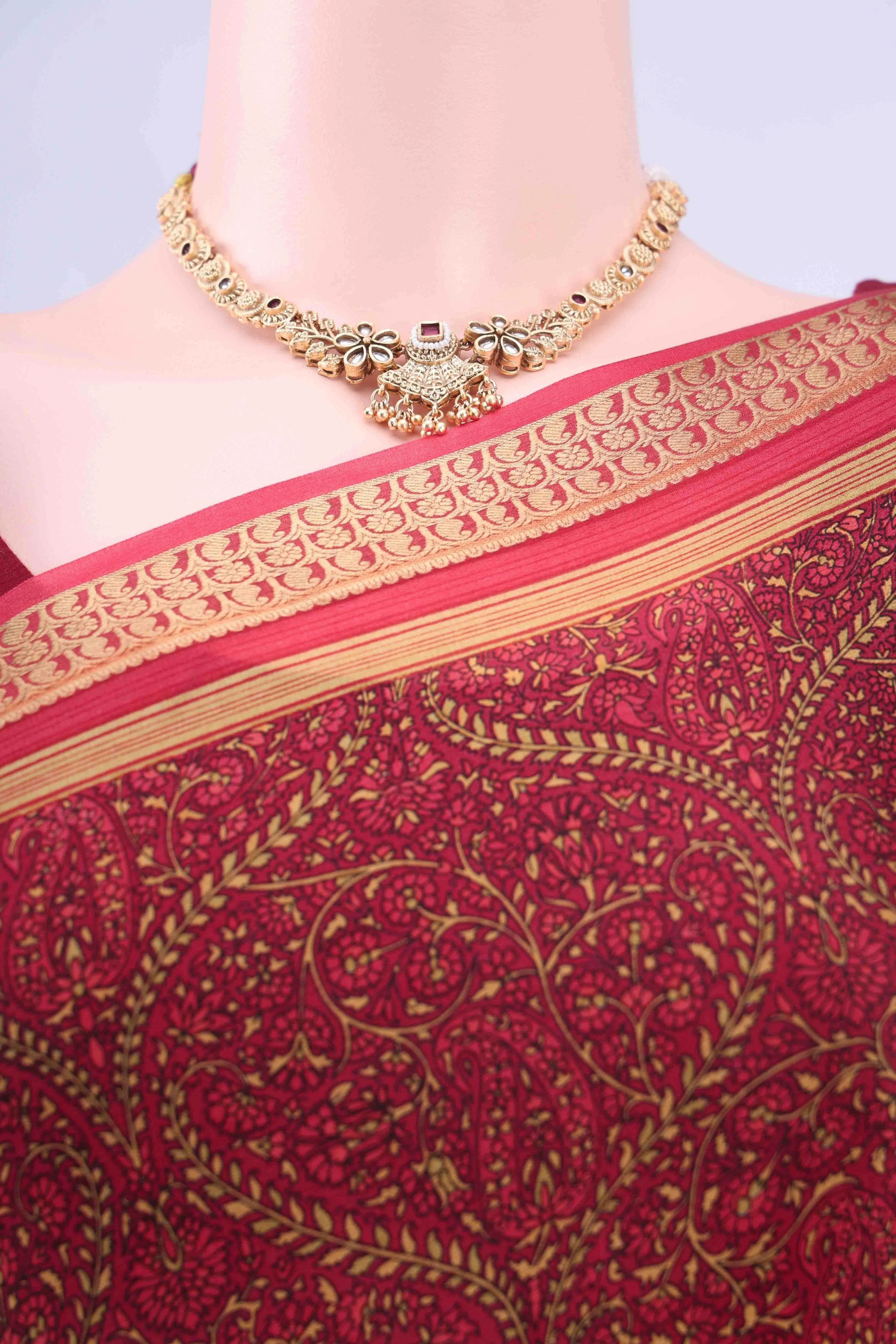 Maroon Crepe Saree - Image 3