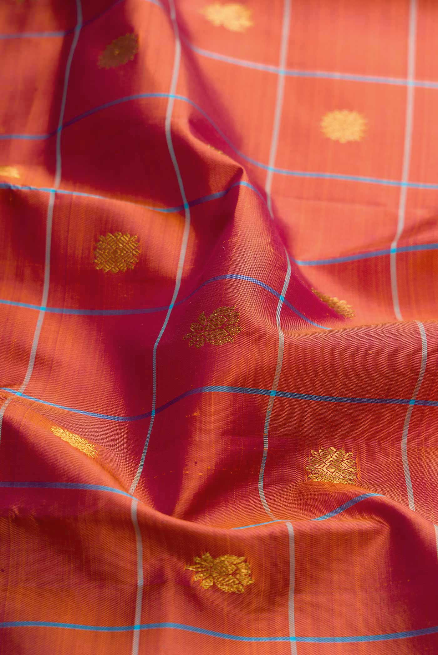 Maroon Dual Tone Kanjivaram Silk Saree - Image 2