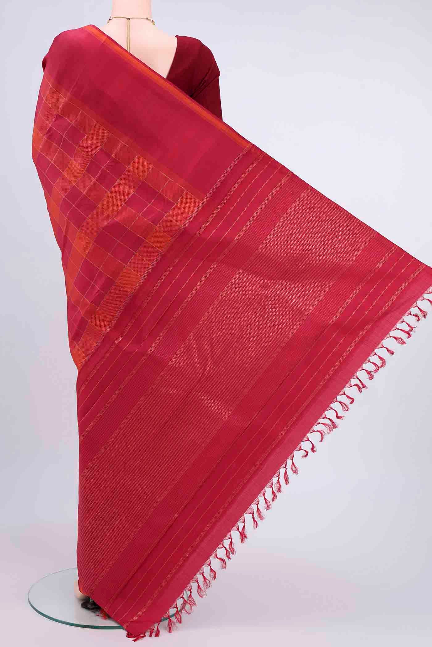 Maroon Dual Tone Kanjivaram Silk Saree - Image 3