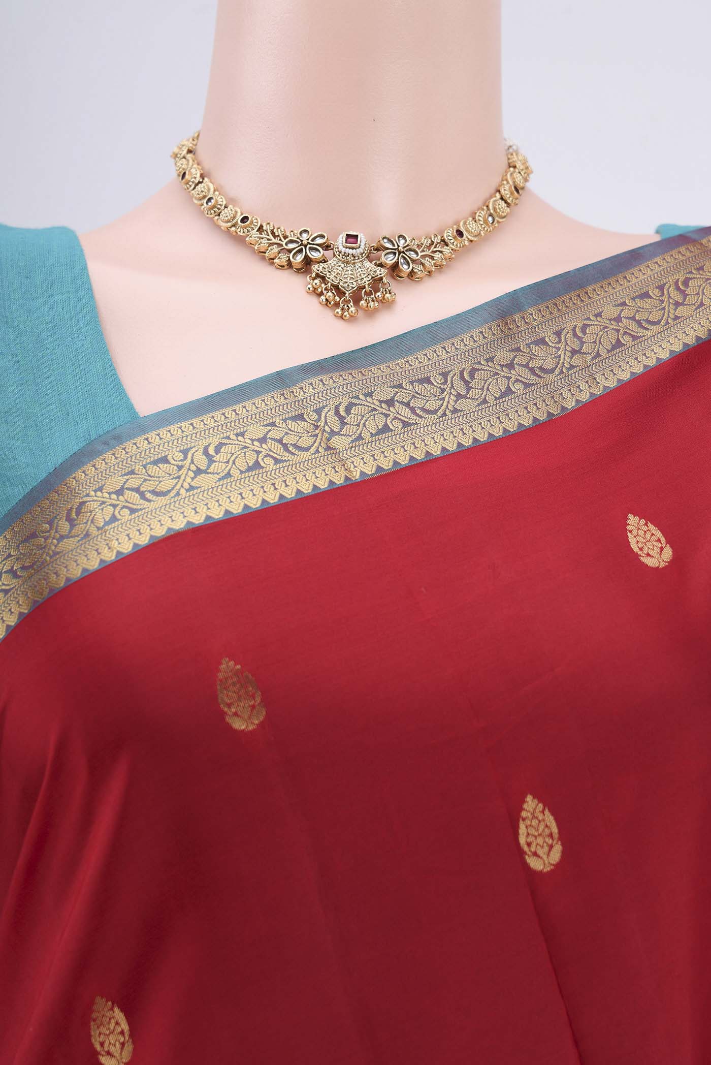 Maroon Kanjivaram Silk Saree - Image 2