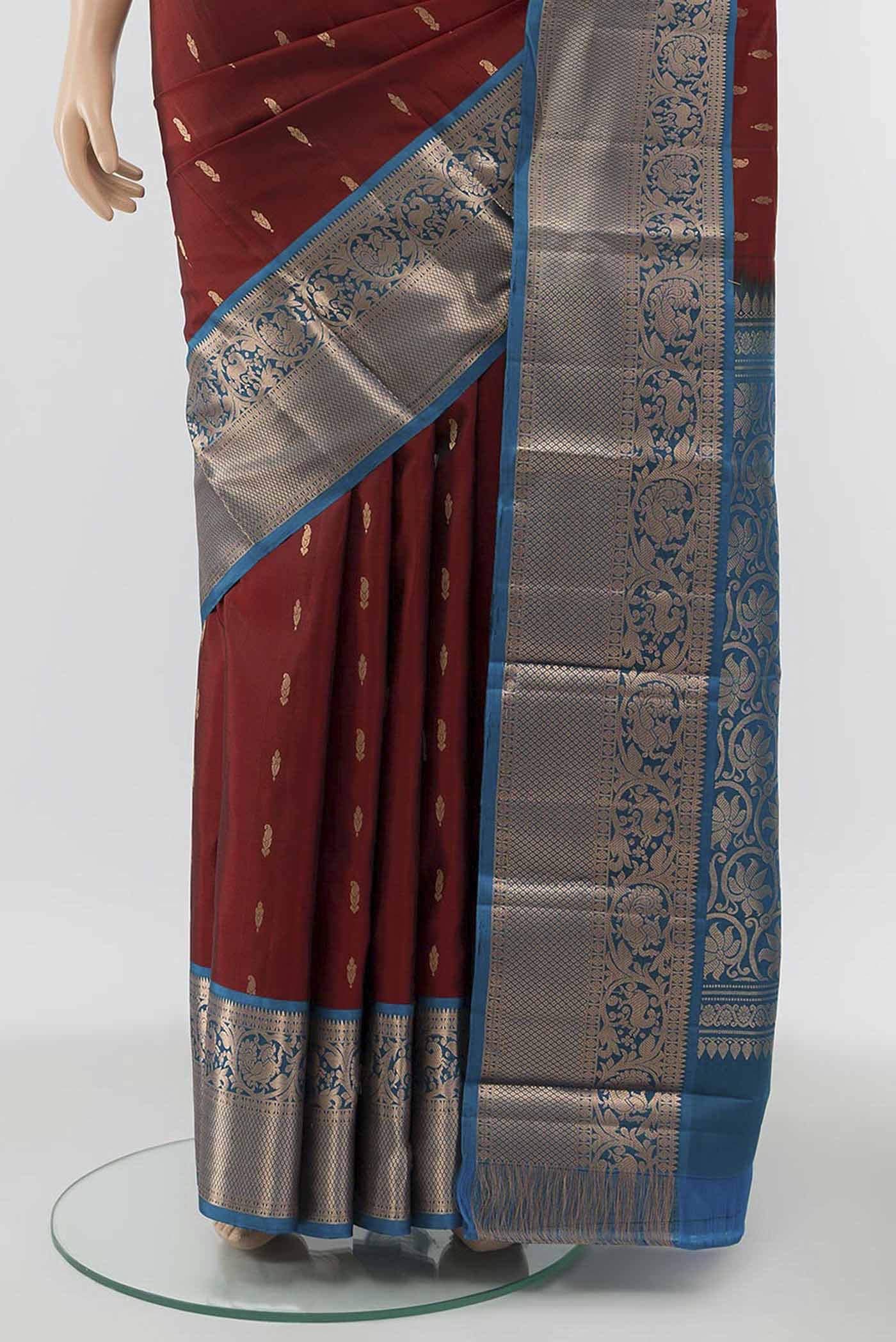 Maroon Kanjivaram Silk Saree - Image 3