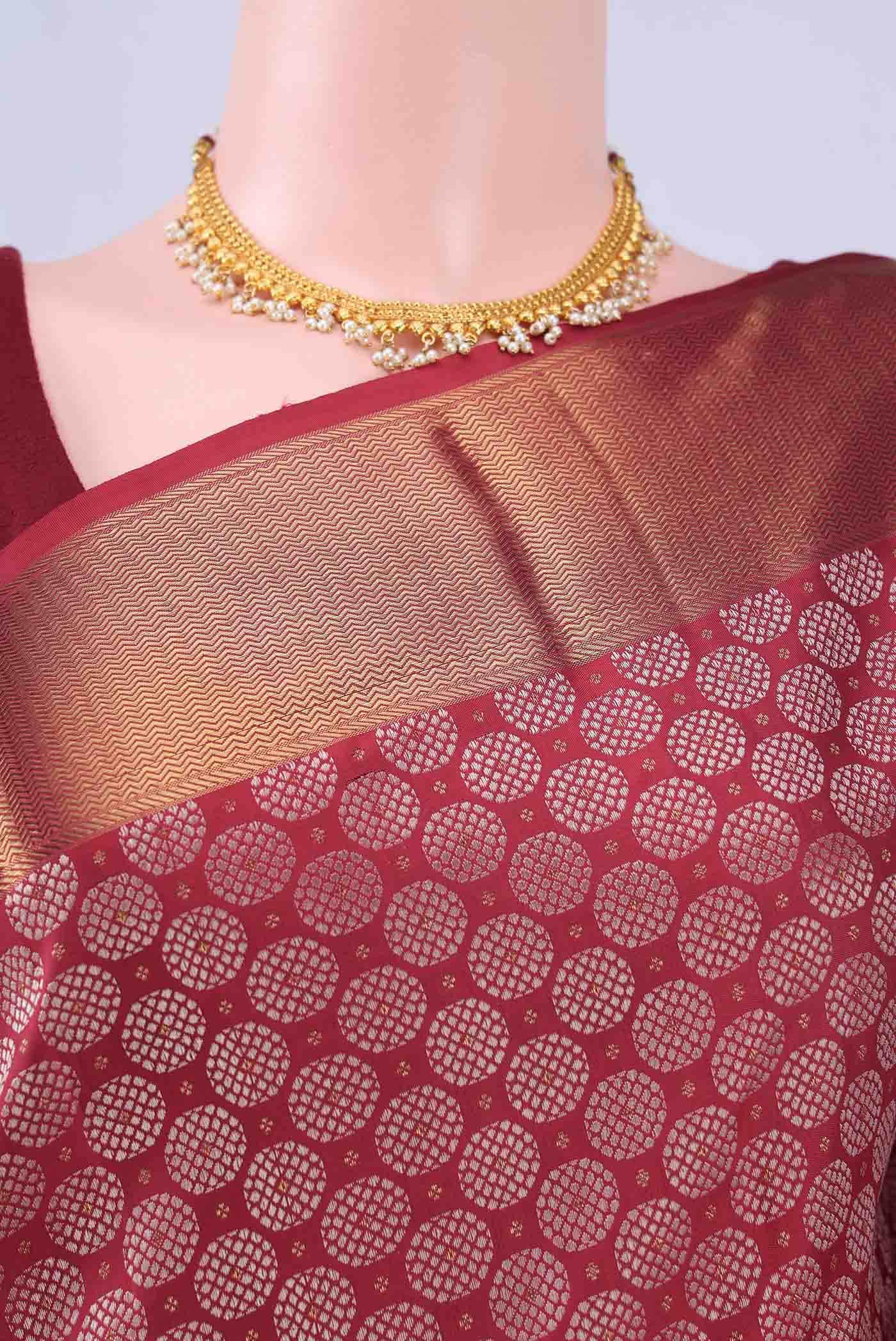 Pure Silk Pure Zari Maroon Kanchipuram Saree - Image 3