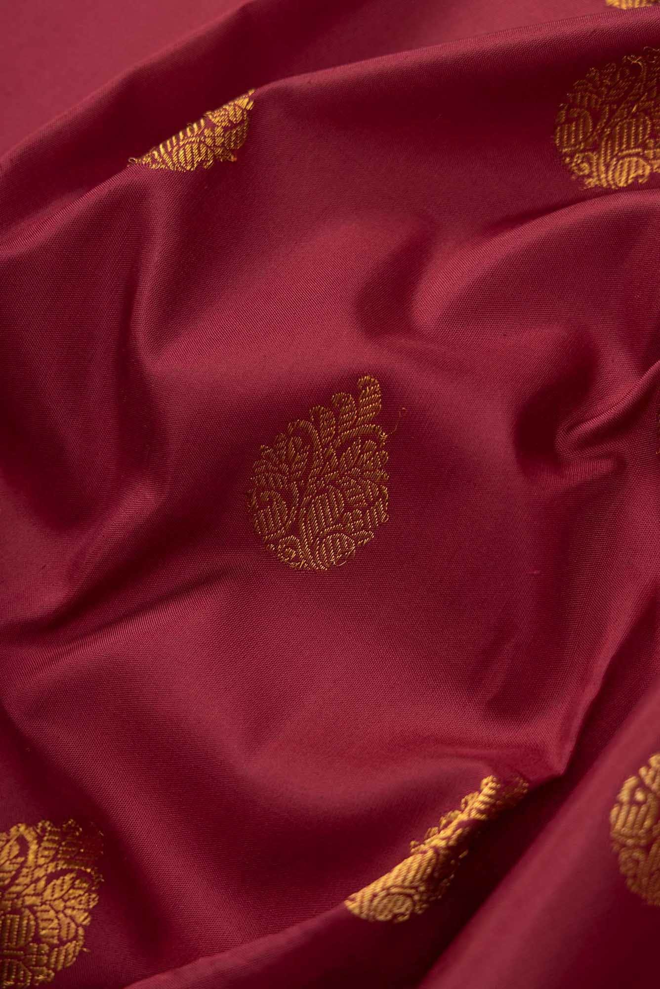 Pure Silk Pure Zari Maroon Dual Tone Kanjivaram Saree - Image 3