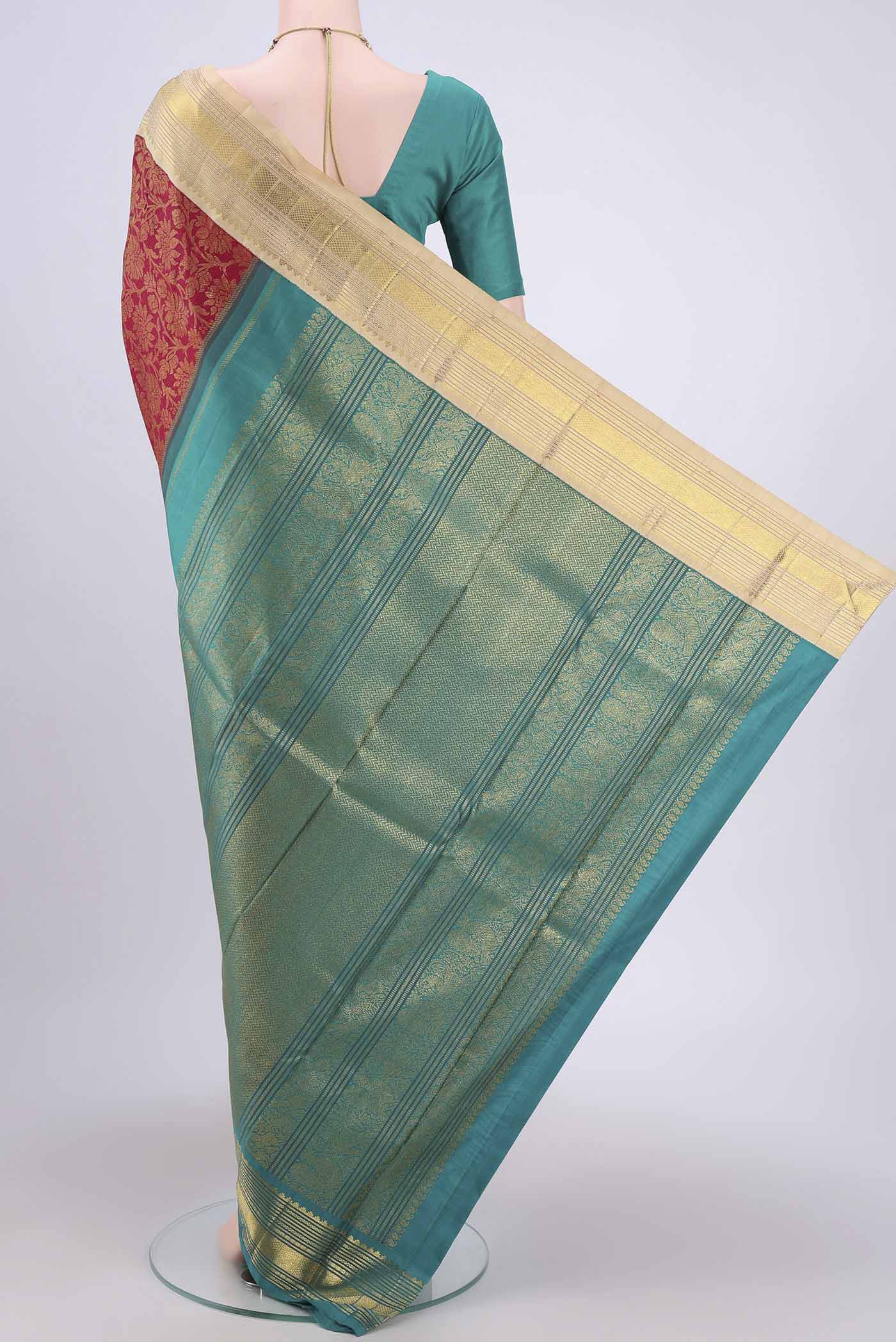 Pure Silk Pure Zari Maroon Kanjivaram Saree - Image 3