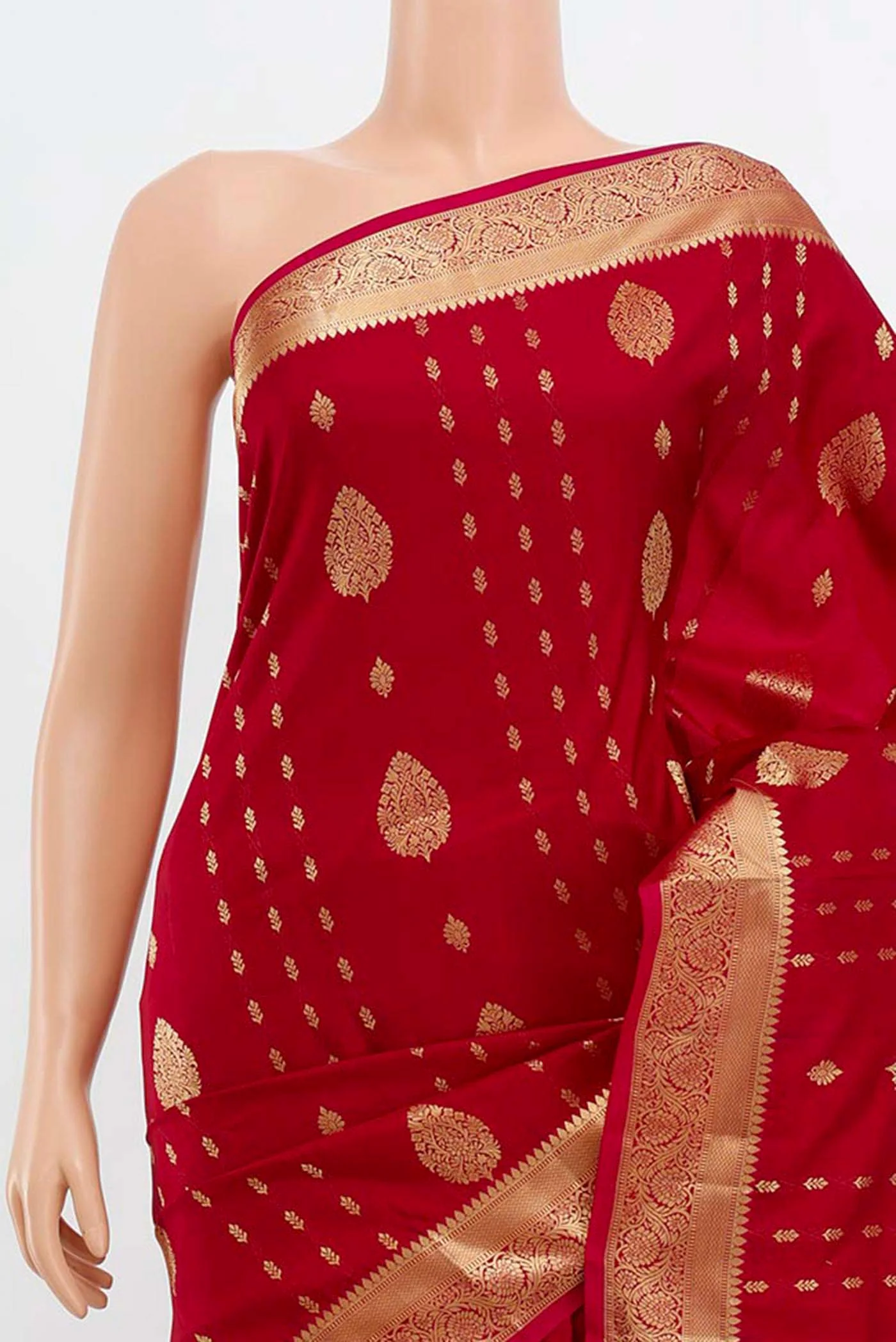 Maroon Soft Silk Saree - Image 2