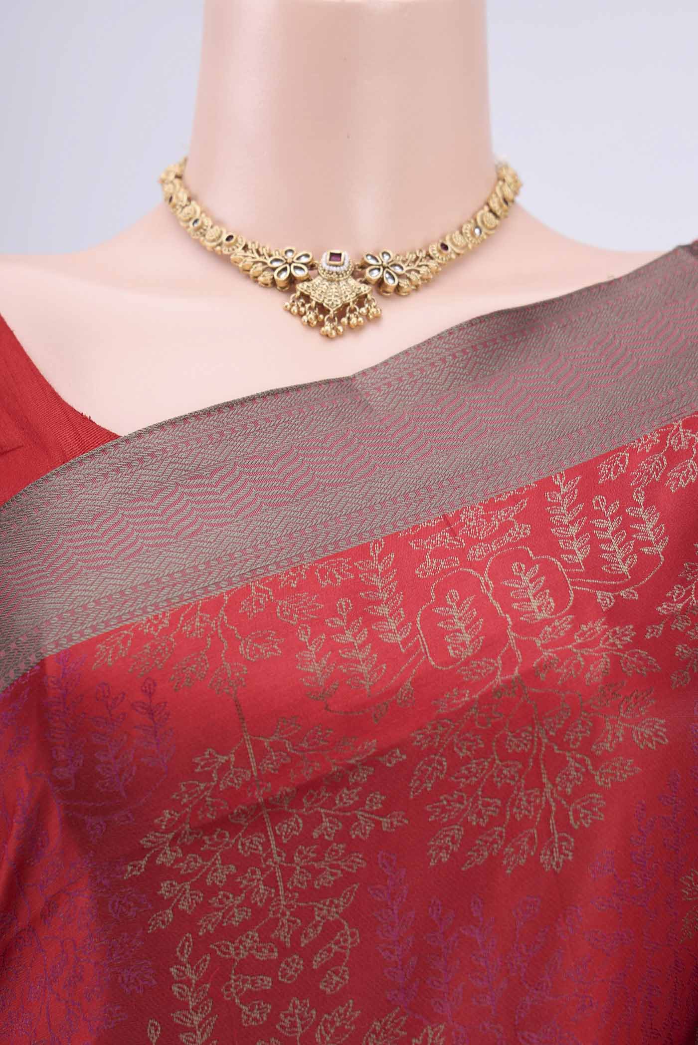 Maroon Soft Silk Saree - Image 2