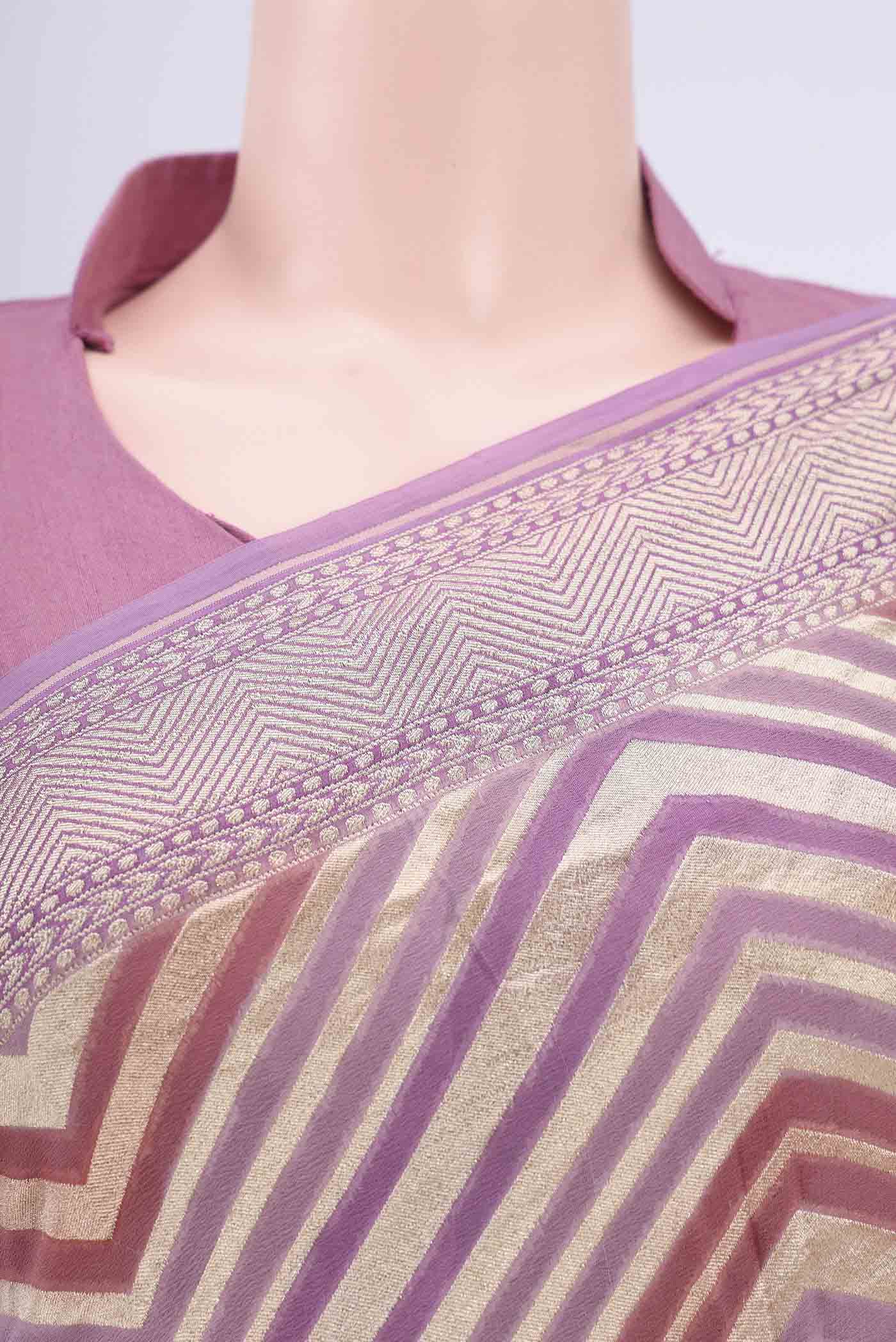 Lavender Banarasi Georgette Saree - Image 2
