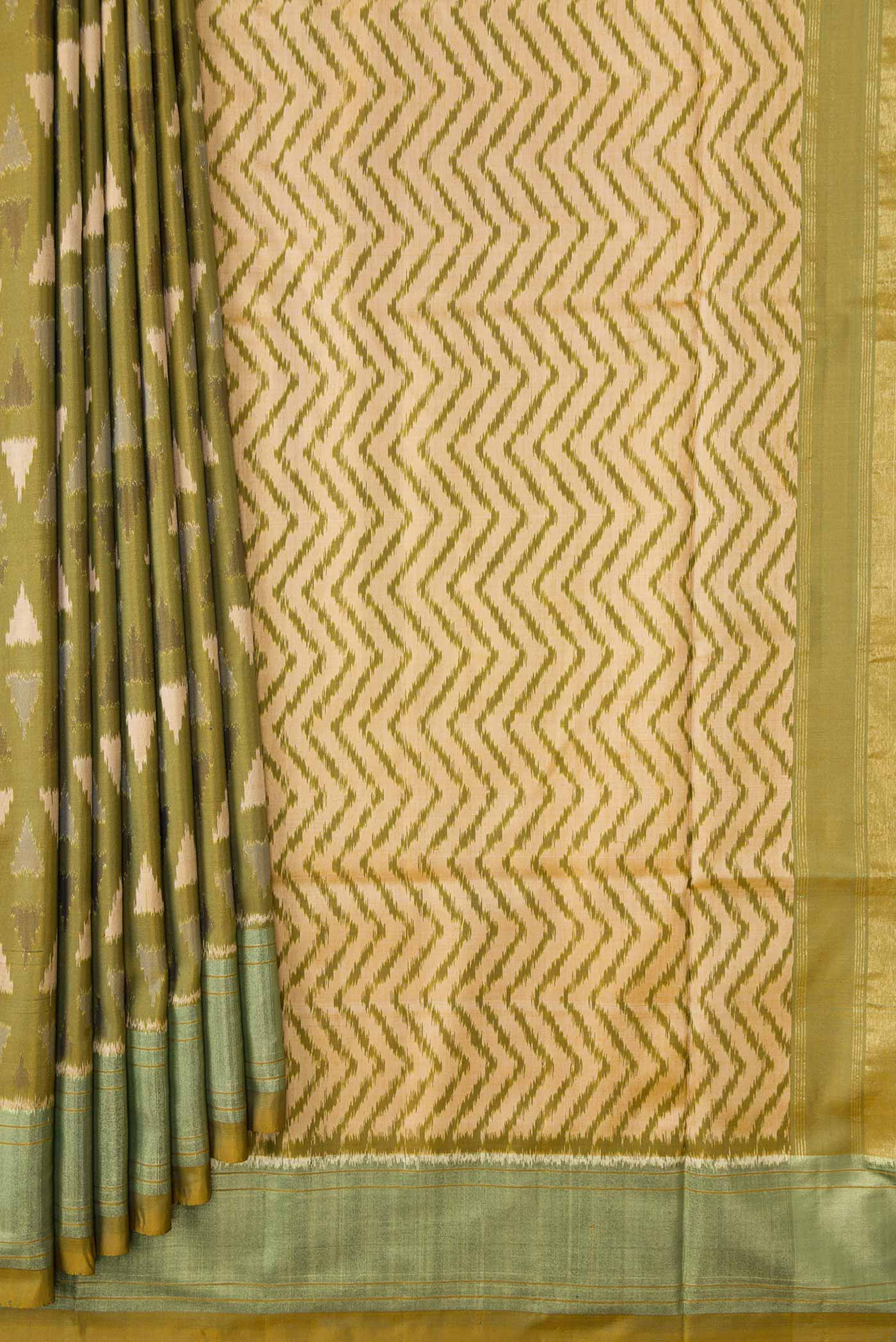Mehandi Green Dual Tone Double Ikat Saree - Image 4