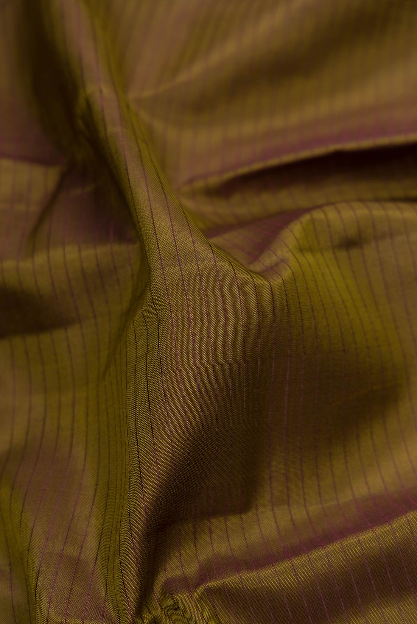 Mehandi Green Dual Tone Kanchipuram Silk Saree - Image 2
