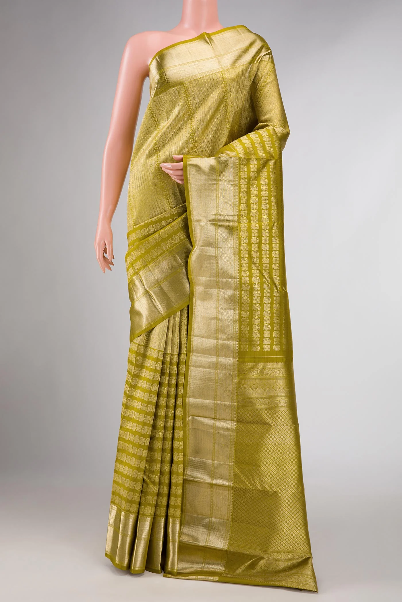 Mehandi Green Dual Tone Kanchipuram Silk Saree