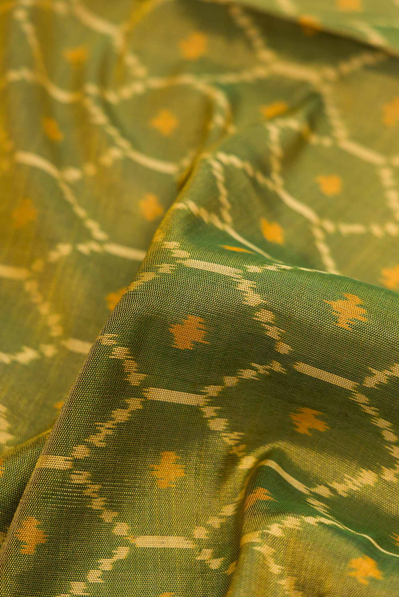 Mehandi Green Dual Tone Rajkot Patola Silk Saree - Image 2