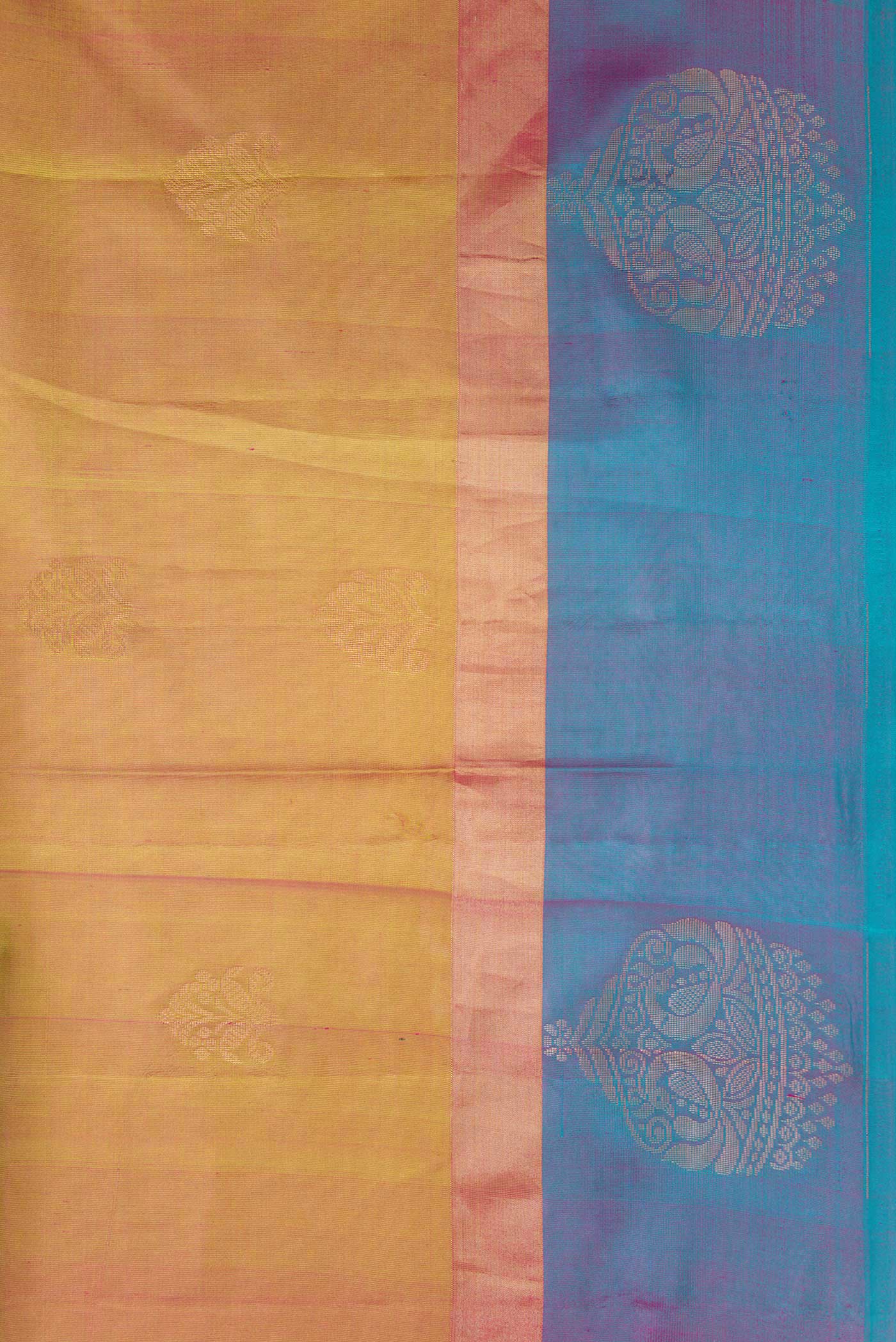 Light Green with Pink Color Soft Silk Saree - Image 3