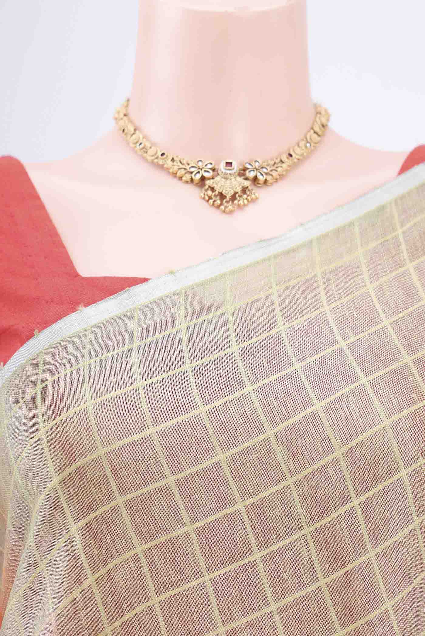 Light Green Linen Saree - Image 2