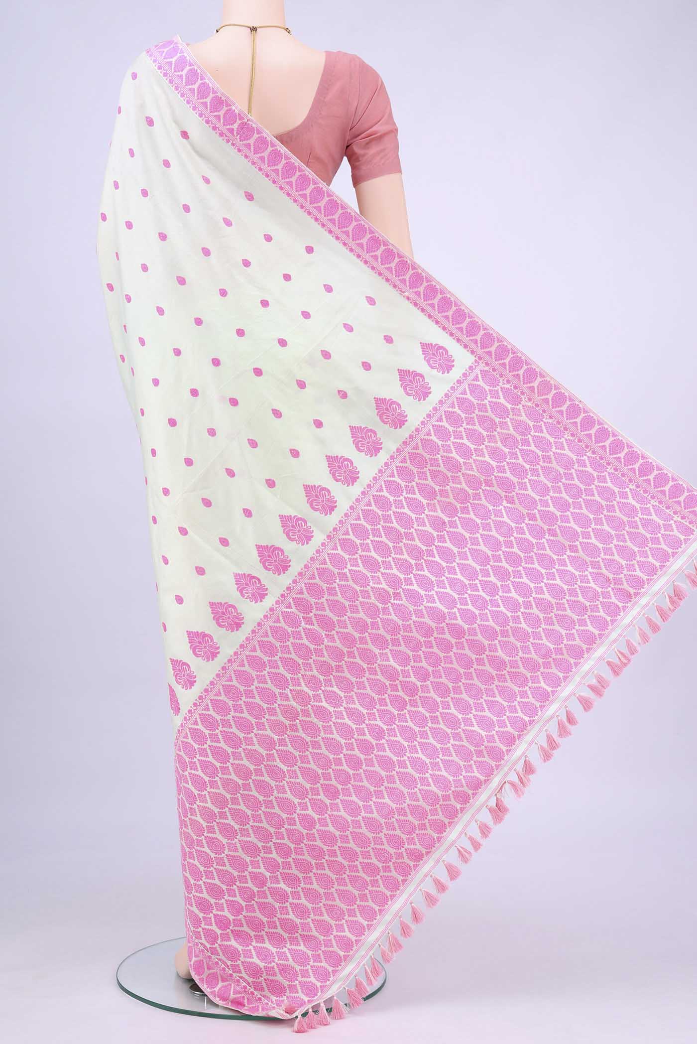 Mint Green Dual Tone Assam Silk Saree - Image 3