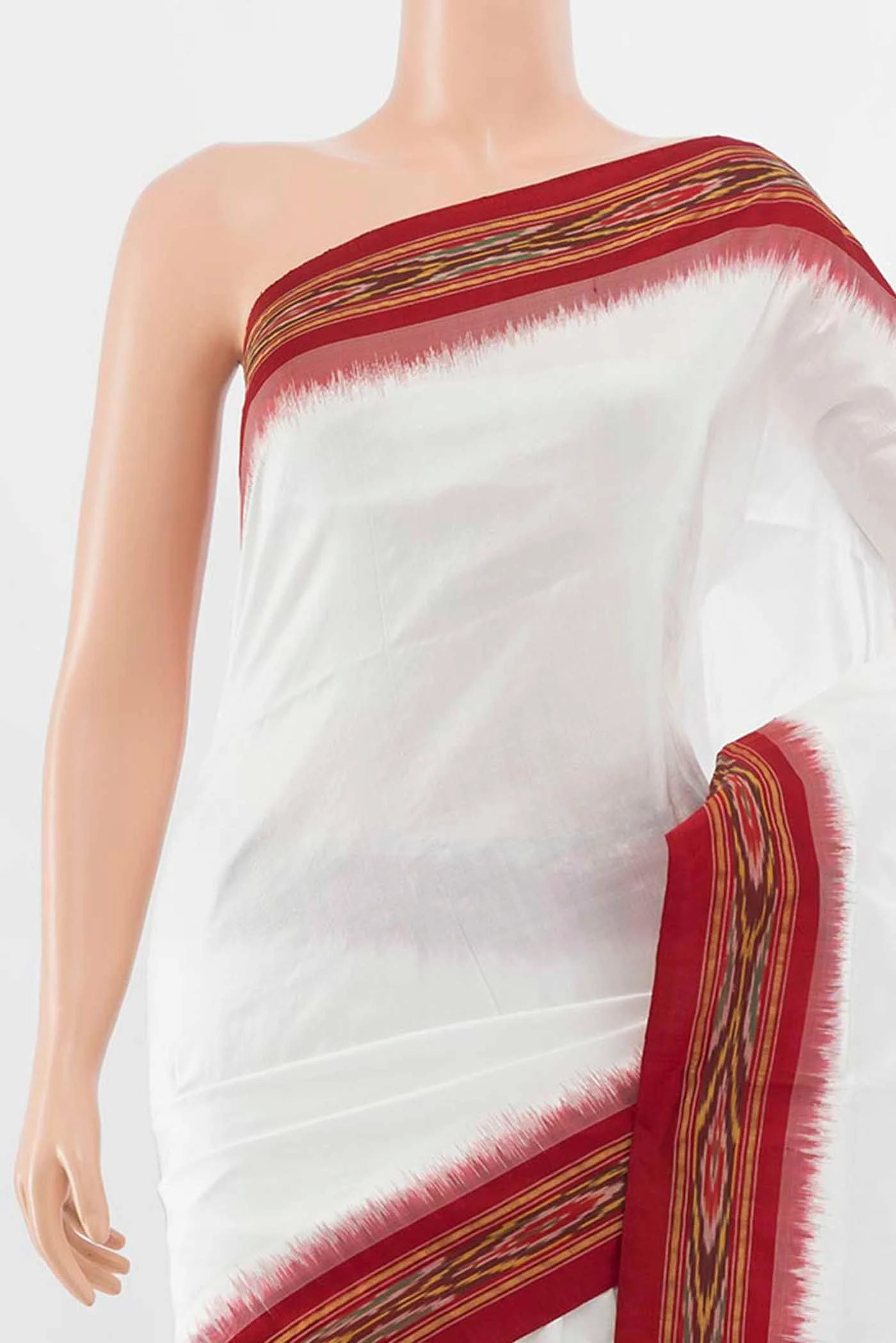 White Pochampally Saree - Image 2