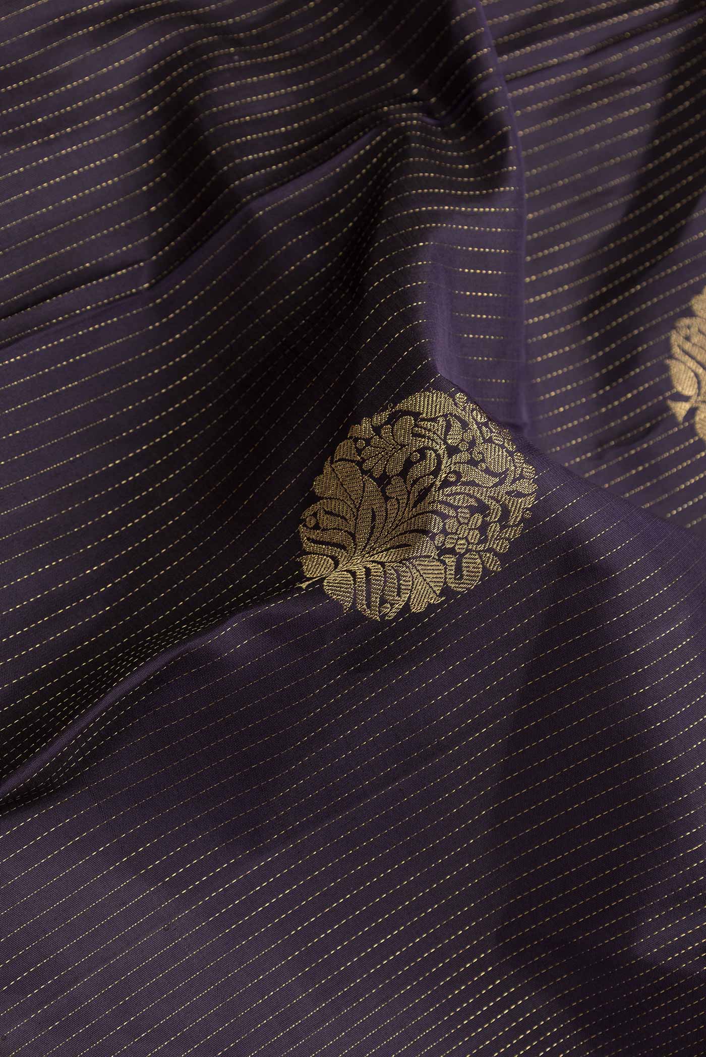Navy Blue Dual Tone Kanchipuram Silk Saree - Image 2
