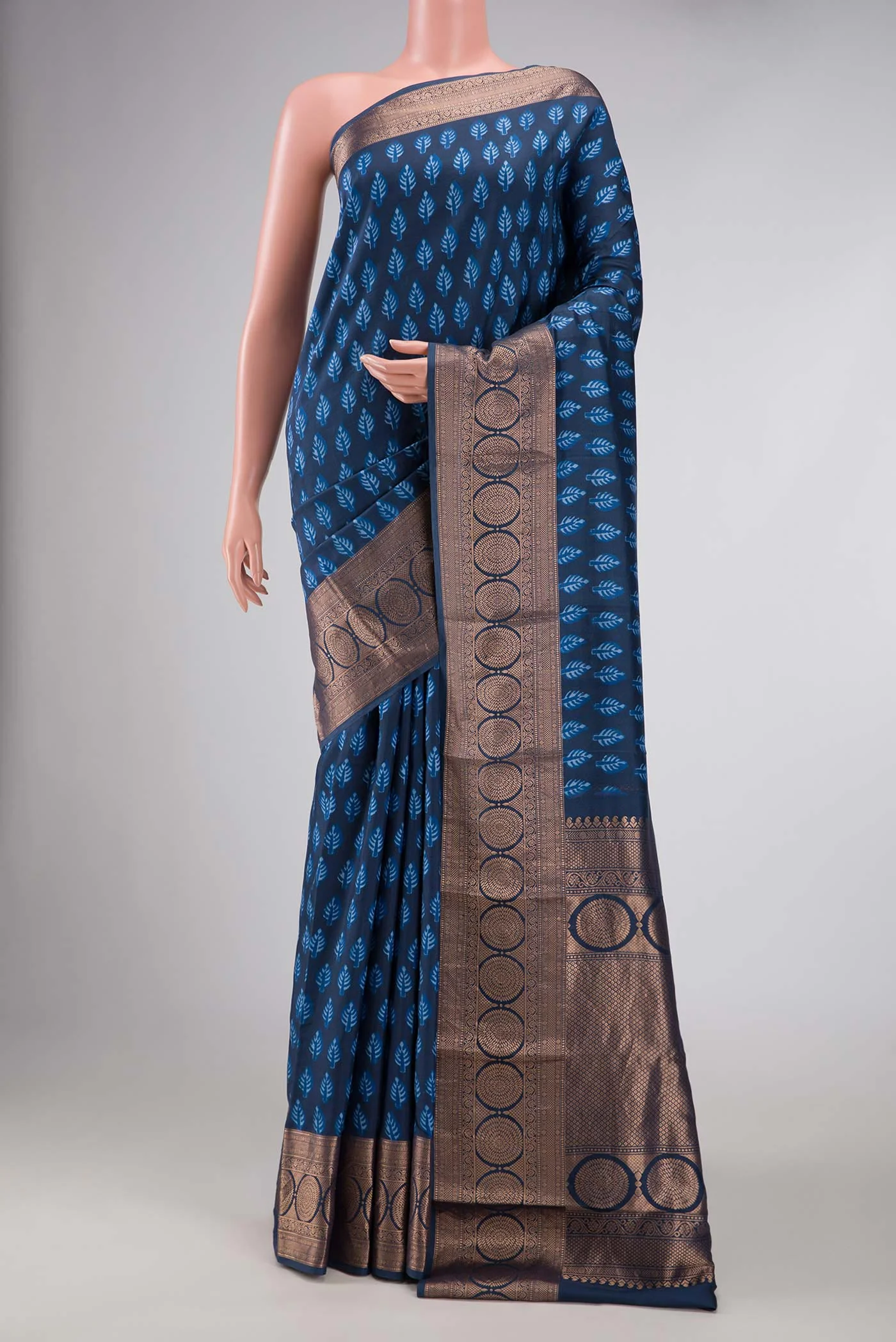 Navy Blue Dual Tone Kanjivaram Silk Saree