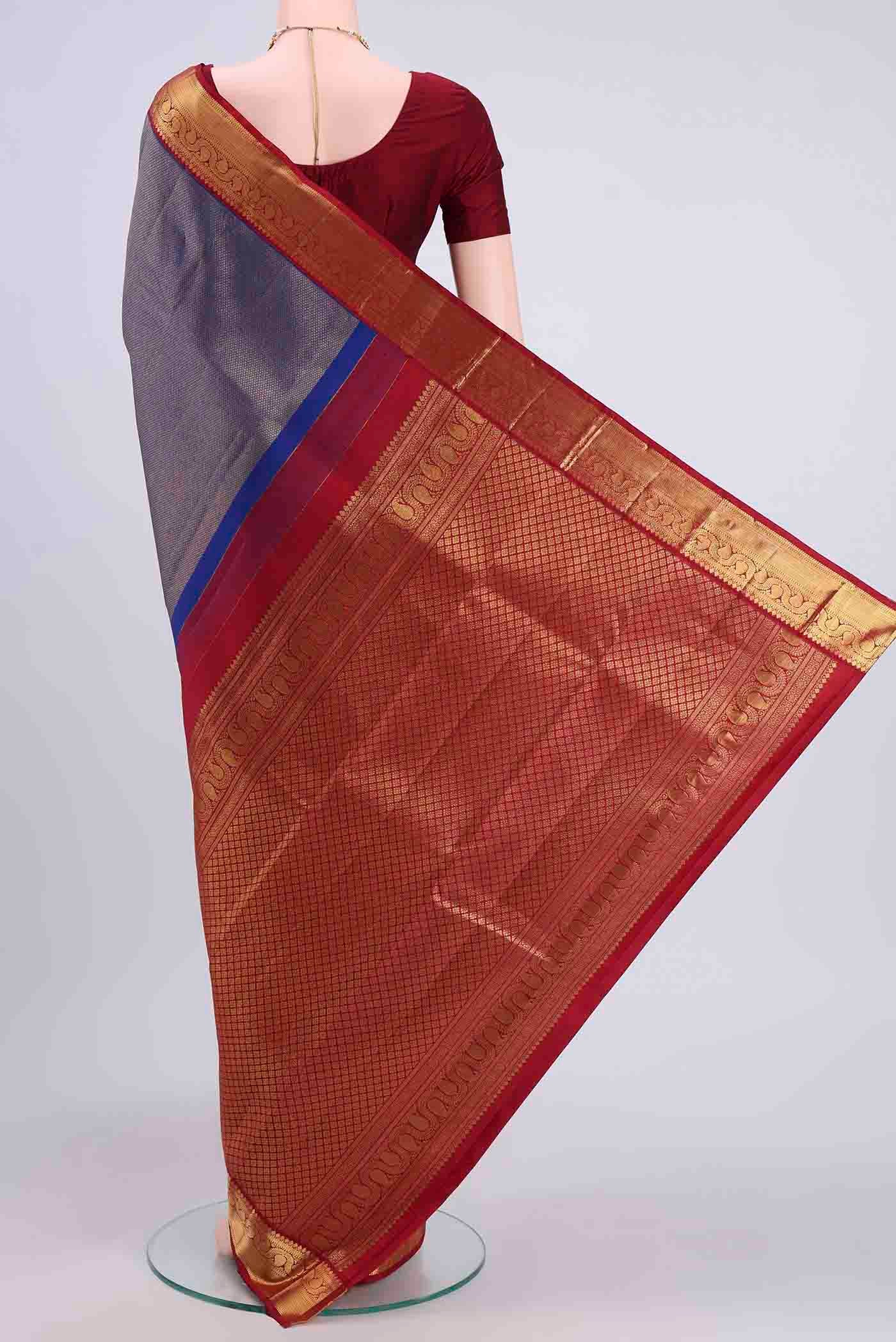 Navy Blue Kanjivaram Silk Saree - Image 3