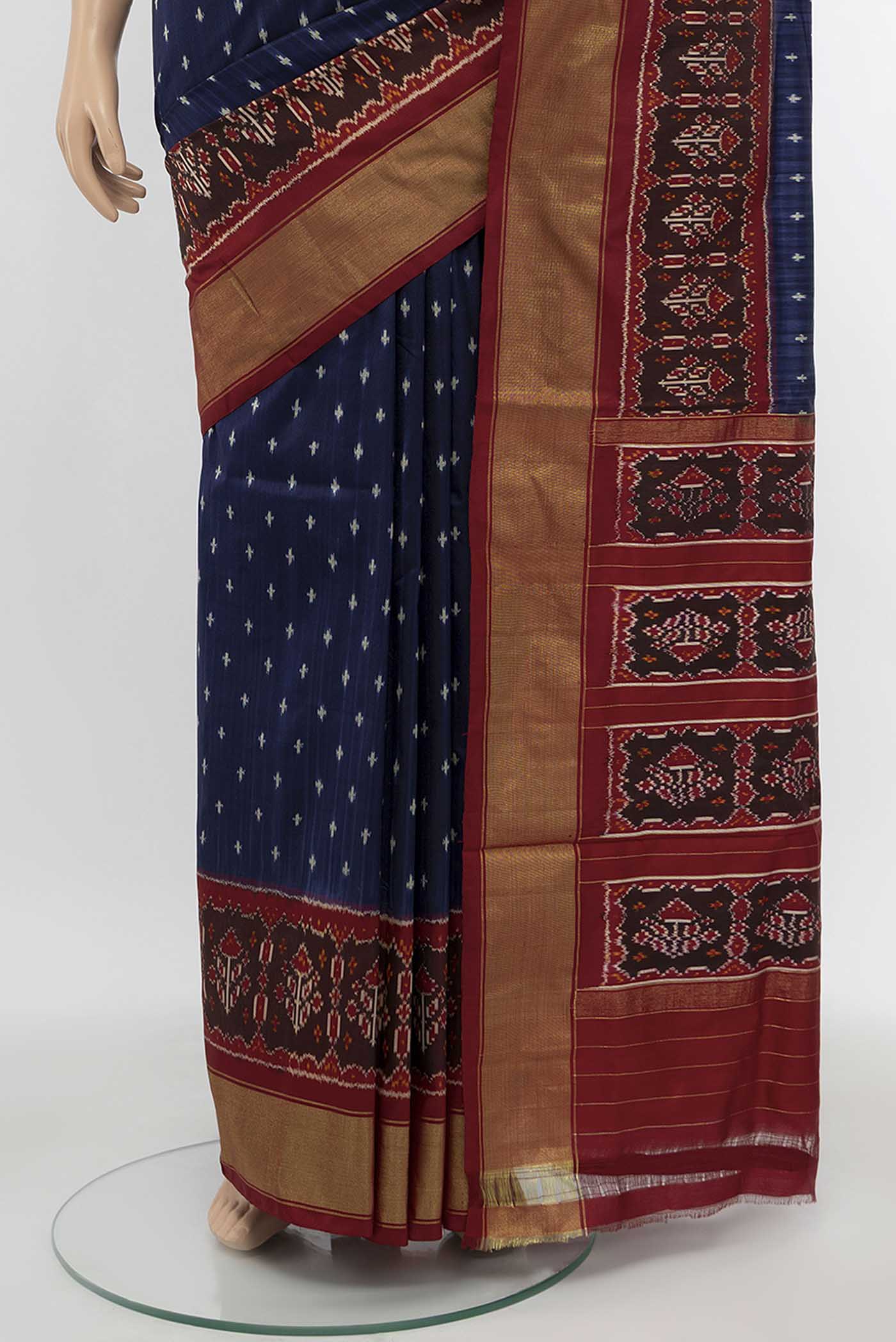 Navy Blue Pochampally Silk Saree - Image 3