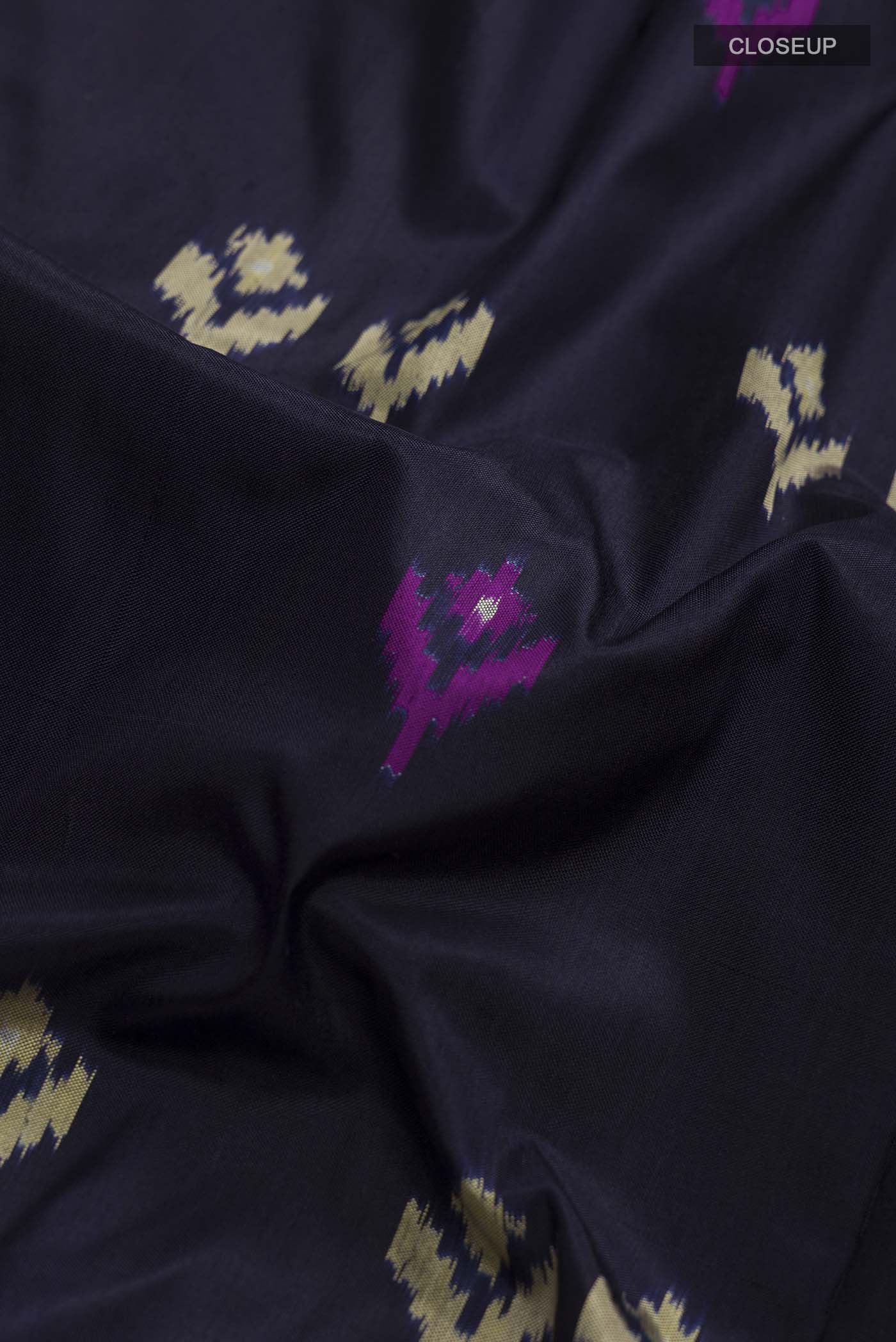 Navy Blue Pochampally Silk Saree - Image 2