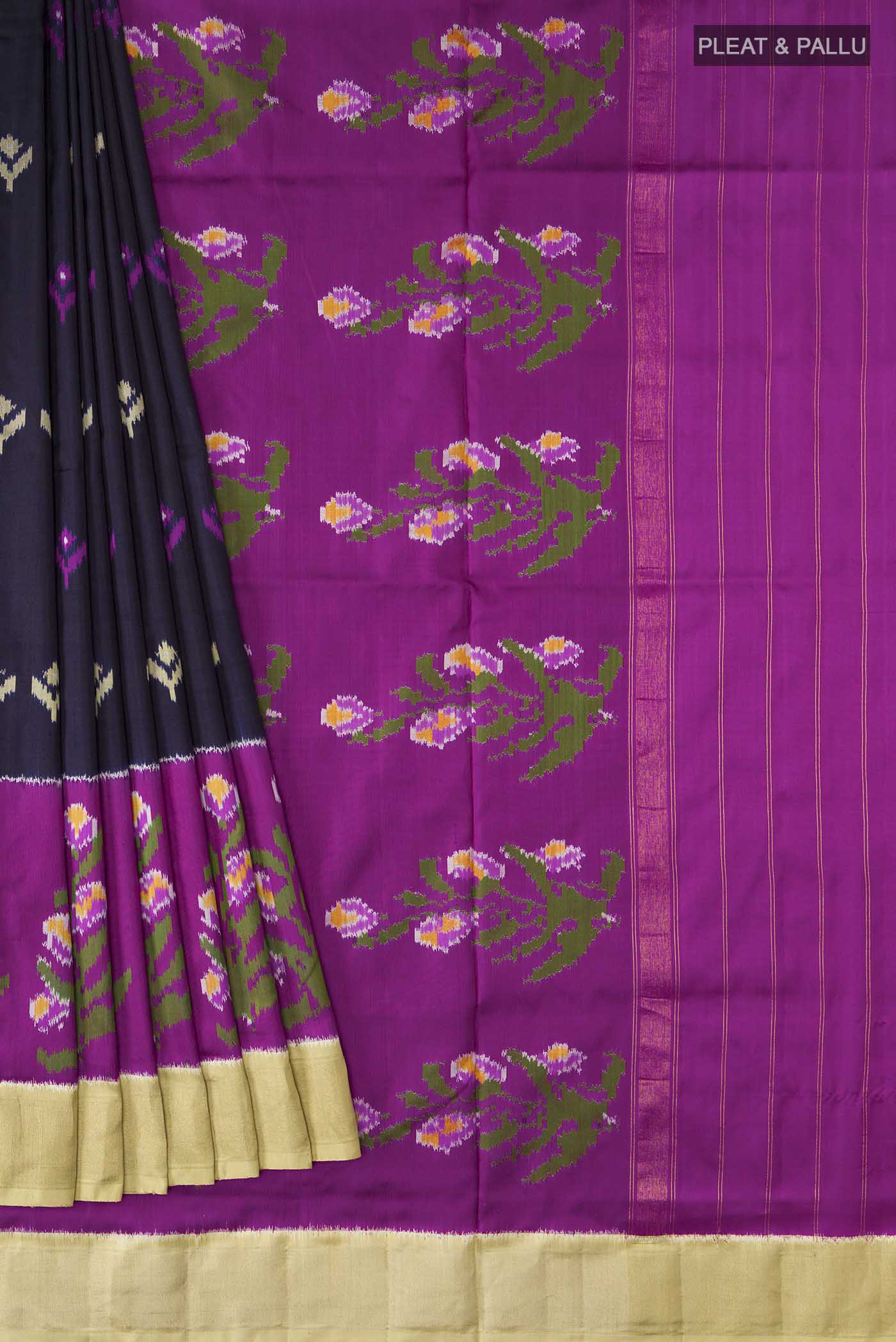 Navy Blue Pochampally Silk Saree - Image 4