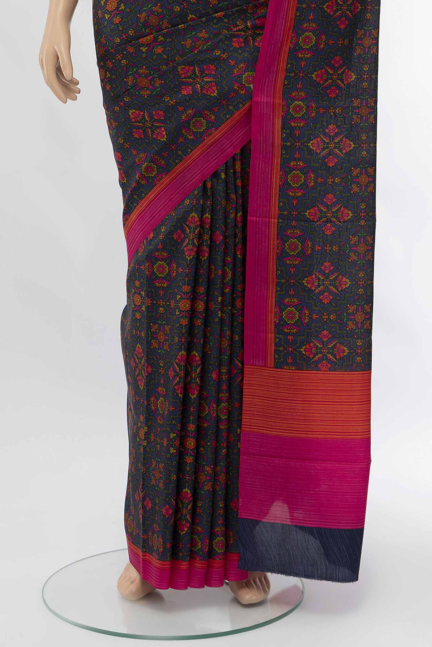 Navy Blue Printed Silk Saree - Image 3