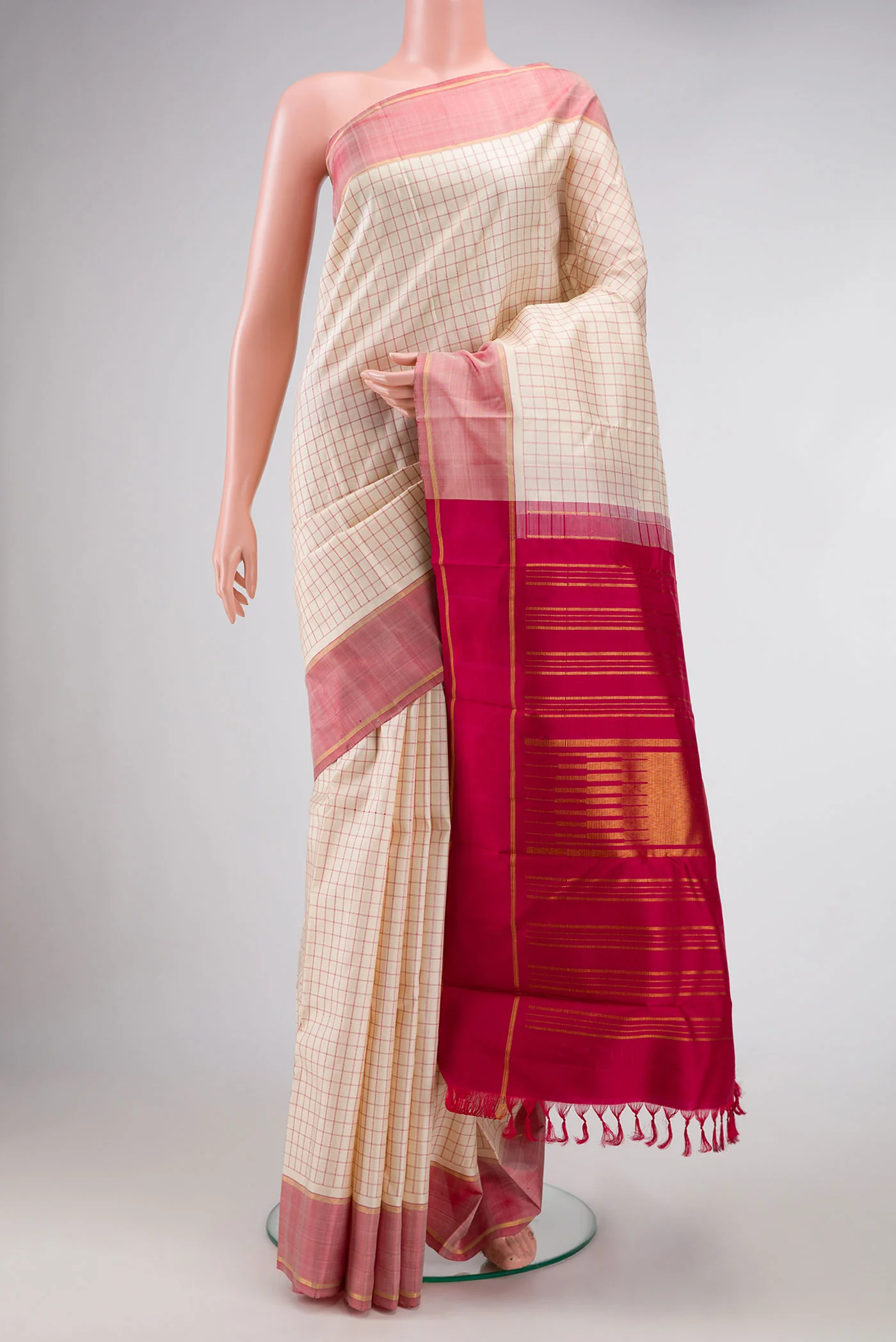 Off White Dual Tone Kanchipuram Silk Saree