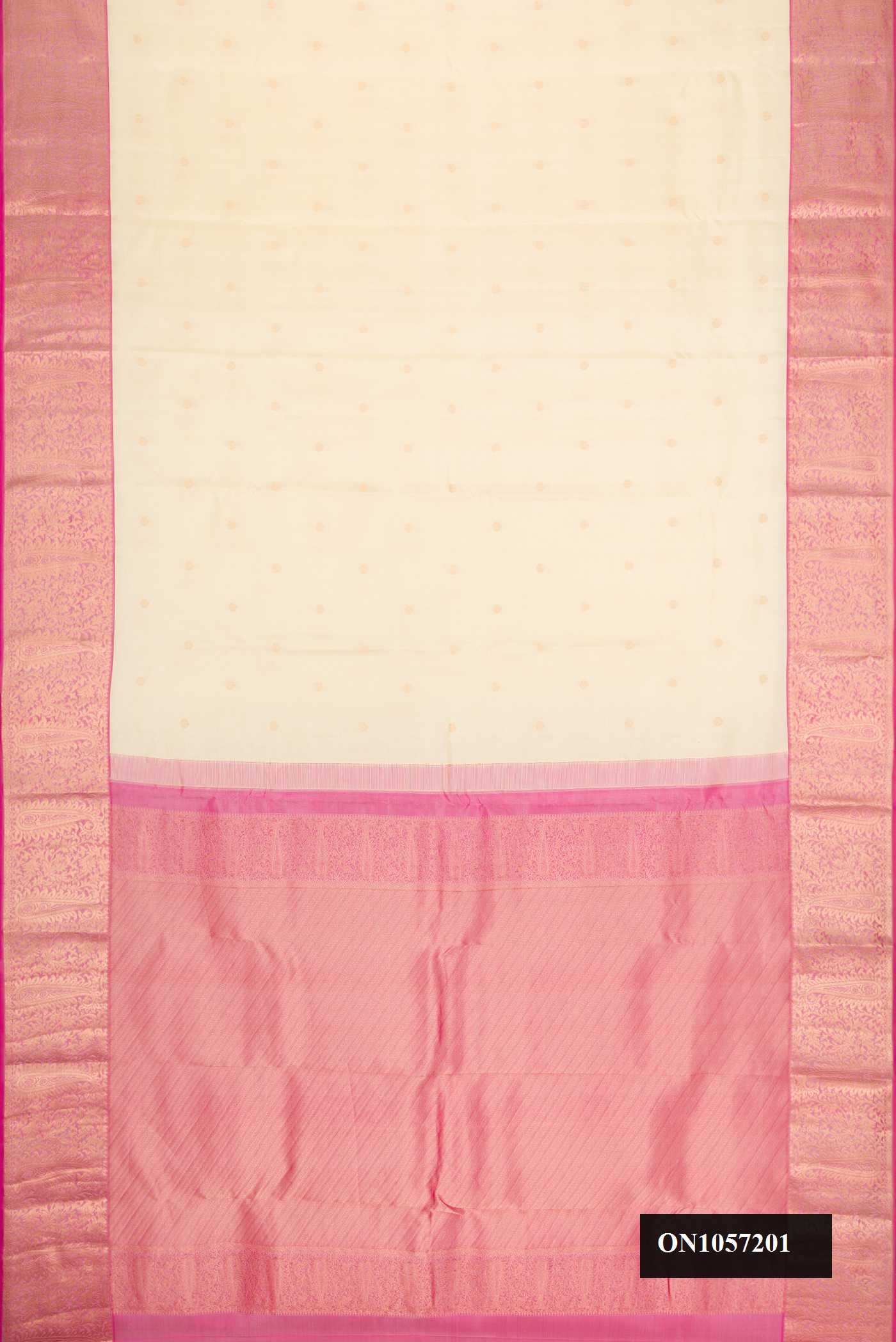 Off White Dual Tone Kanchipuram Silk Saree