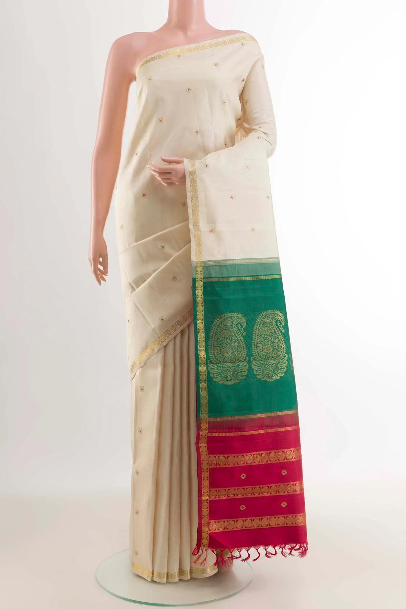 Off White Kanchipuram Silk Saree