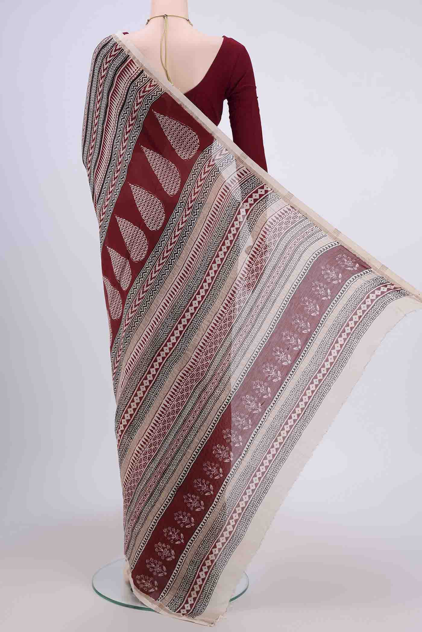 Off White Chanderi Silk Cotton Saree - Image 3