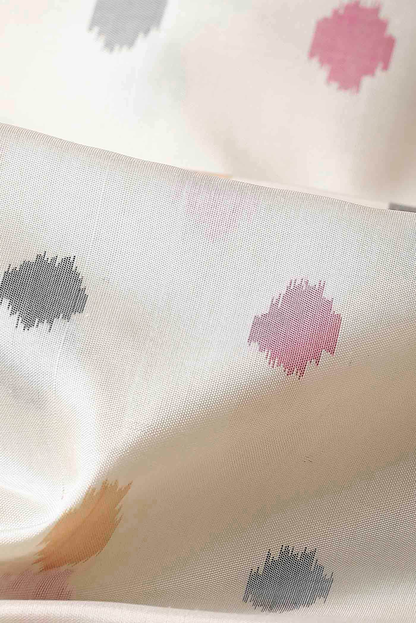 Off White Rajkot Patola Silk Saree - Image 3