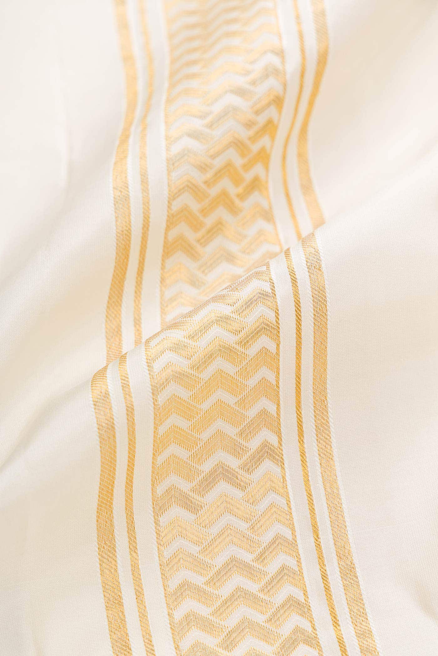 Off White Silk Dhoti With Angavastram (8X4) Muzham - Image 2