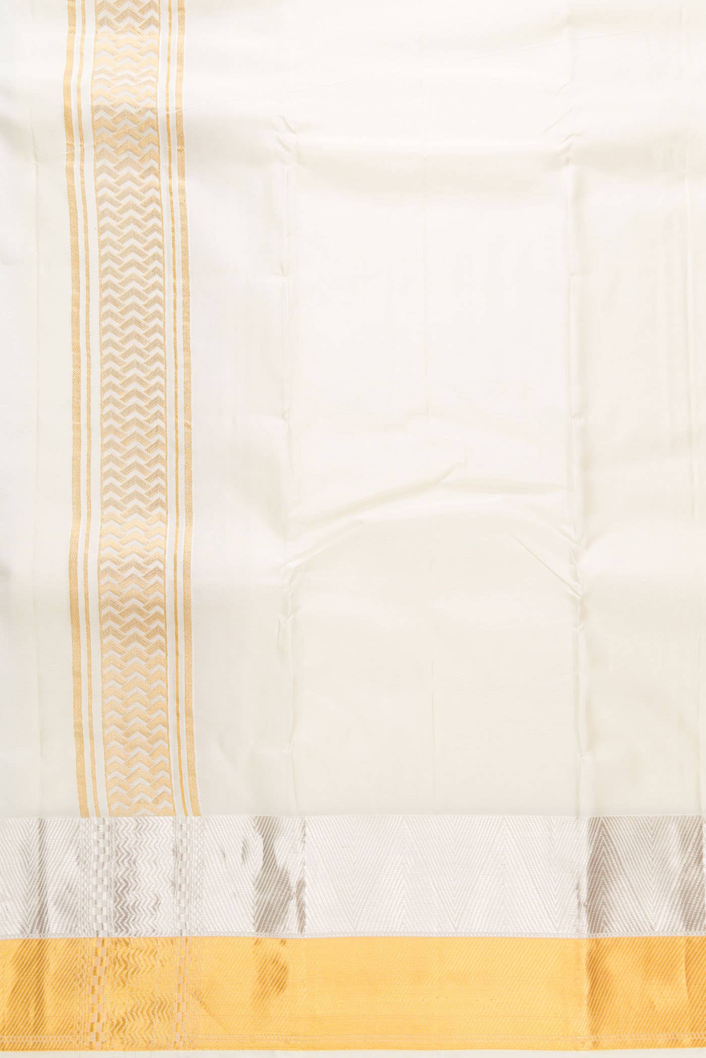 Off White Silk Dhoti With Angavastram (8X4) Muzham - Image 3