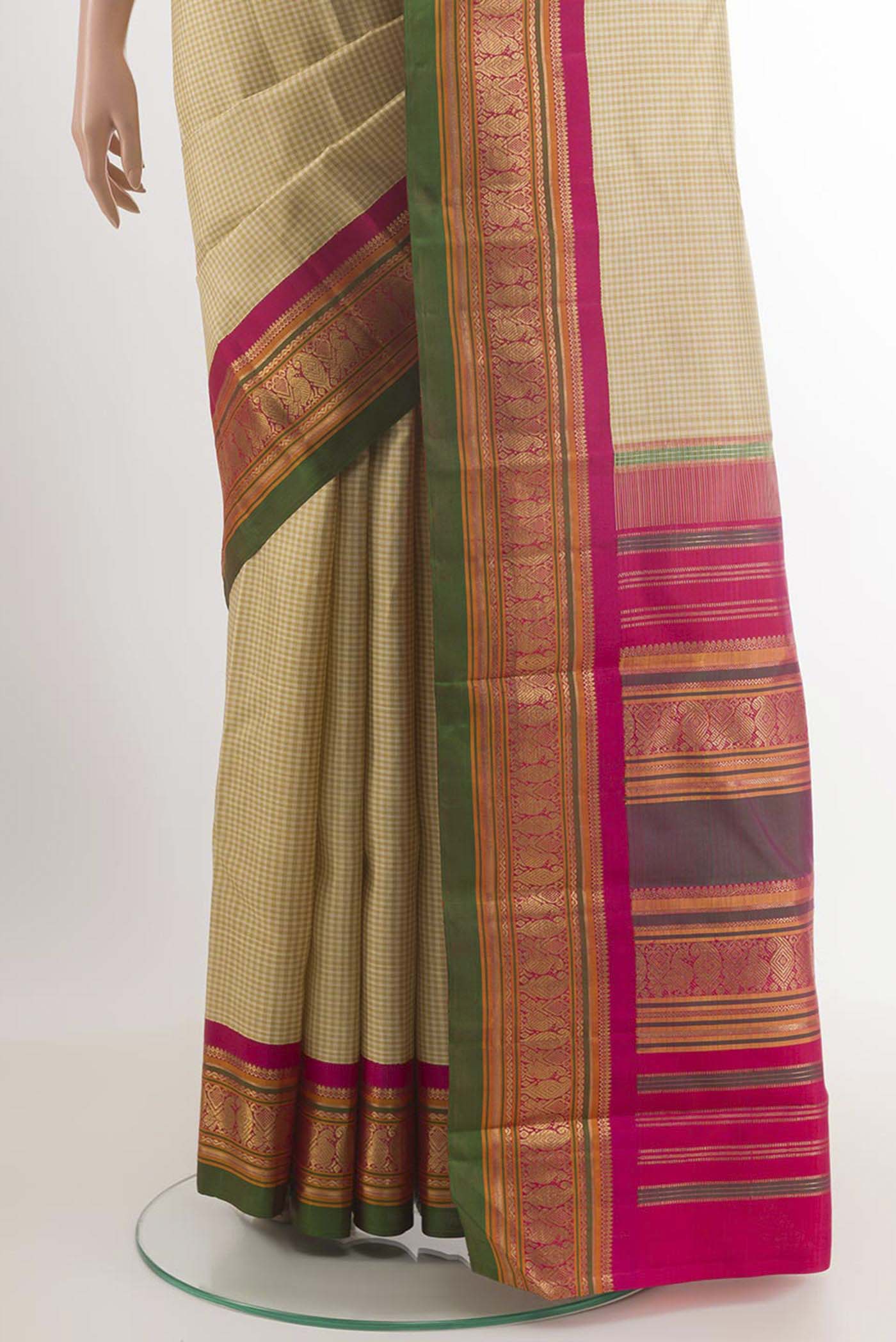 Pure Silk Pure Zari Beige Kanjivaram Saree - Image 3