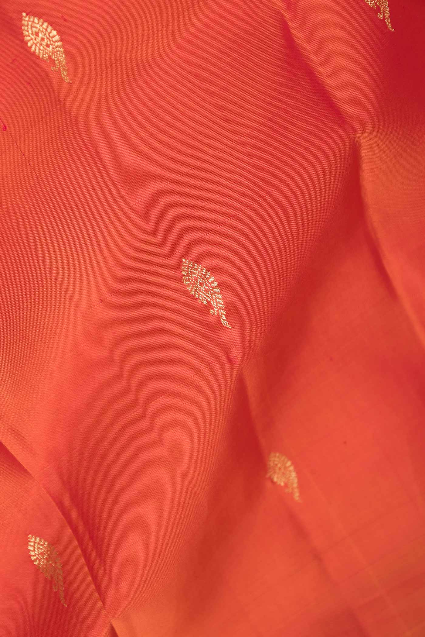Orange Dual Tone Kanjivaram Saree - Image 2