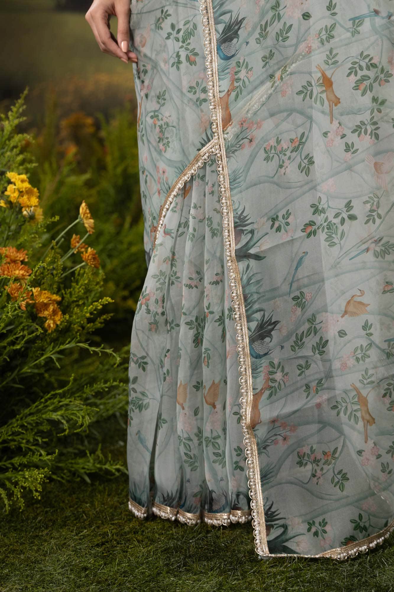 Oriental Gardens-Sea Green Pure Organza Silk Saree - Image 4