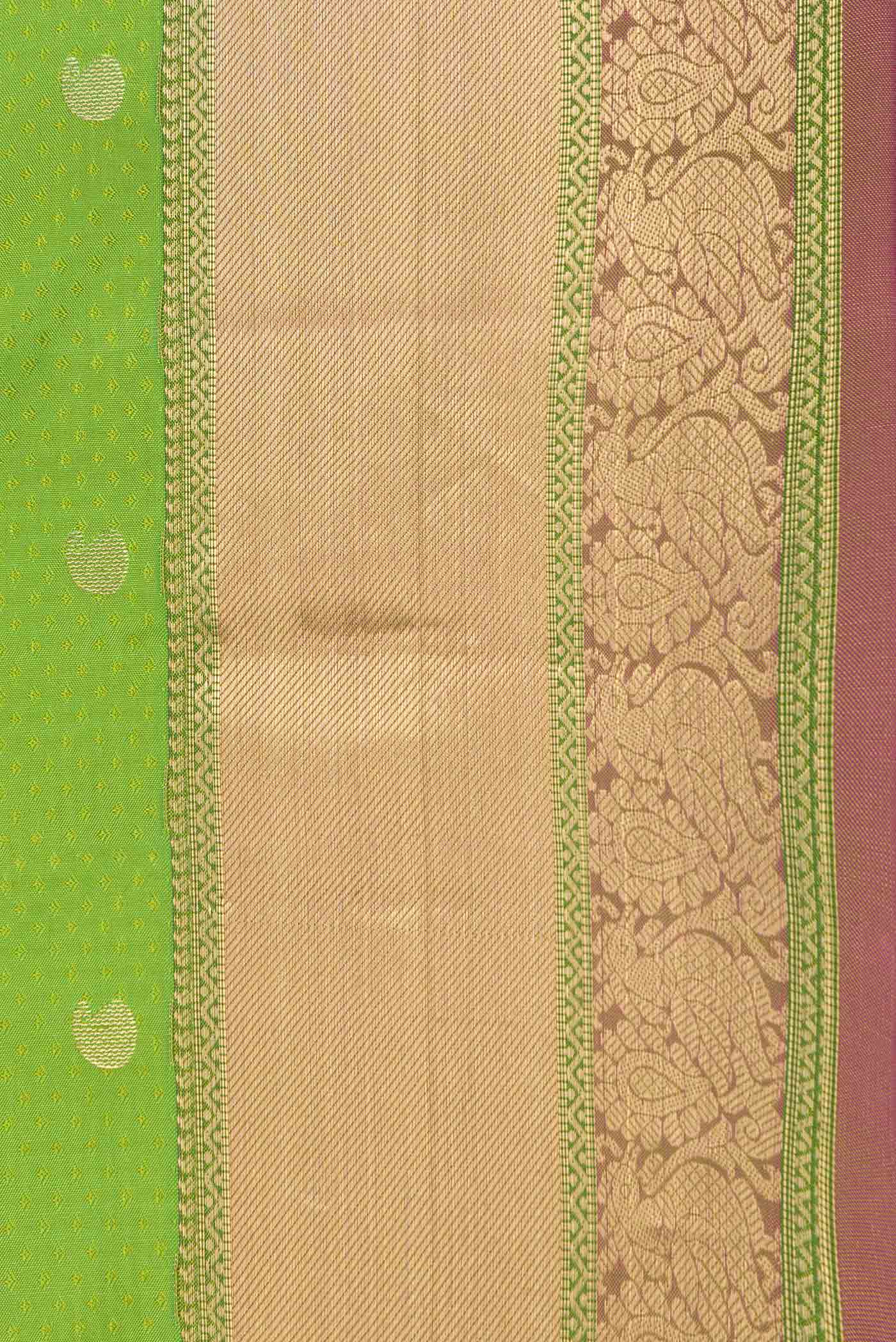 Parrot Green Dual Tone Kanchipuram Saree - Image 3