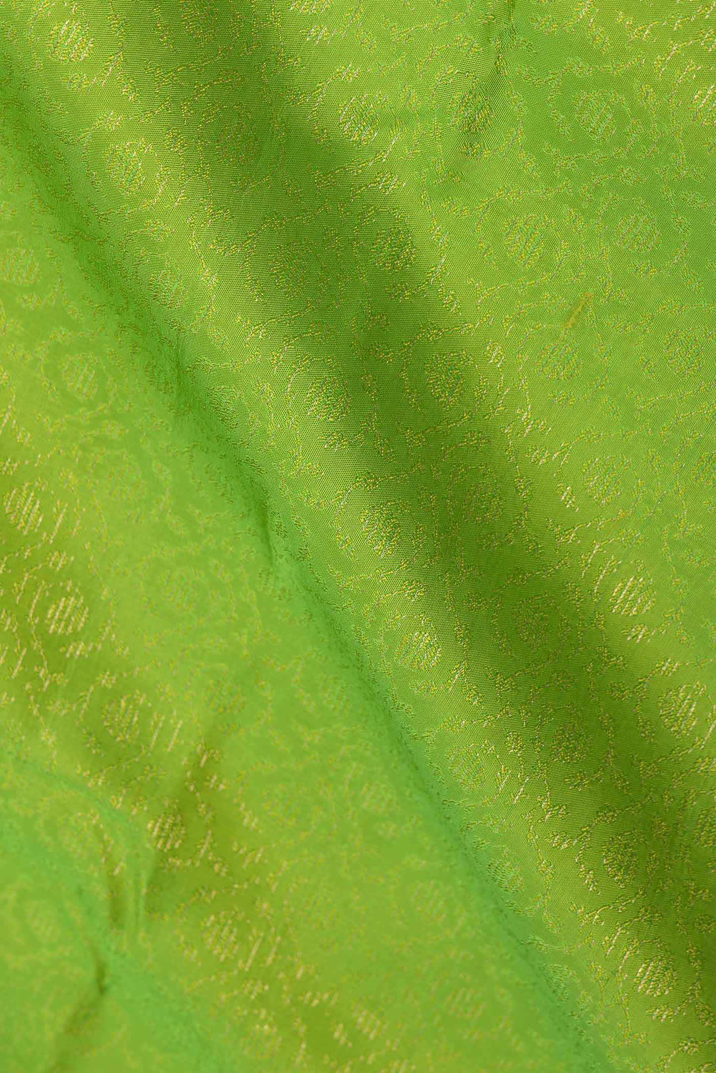 Parrot Green Dual Tone Kanchipuram Saree - Image 2