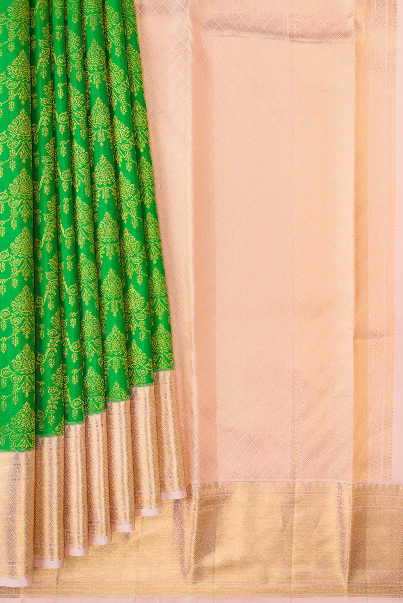 Green Kanchipuram Silk Saree - Image 4