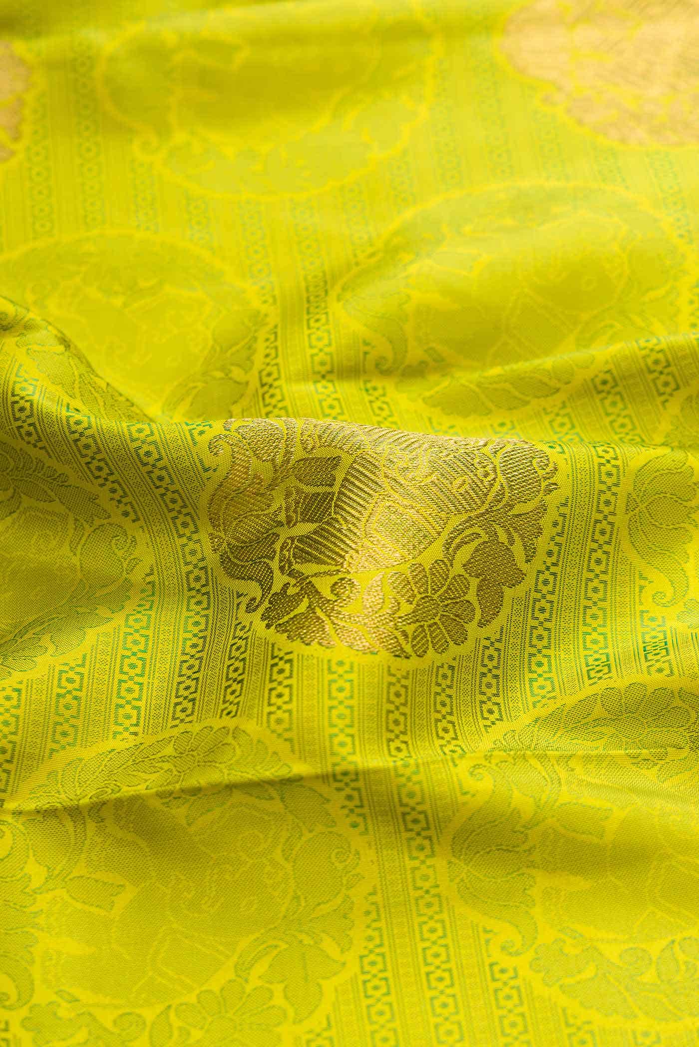 Pure Silk Pure Zari Parrot Green Dual Tone Kanjivaram Saree - Image 3