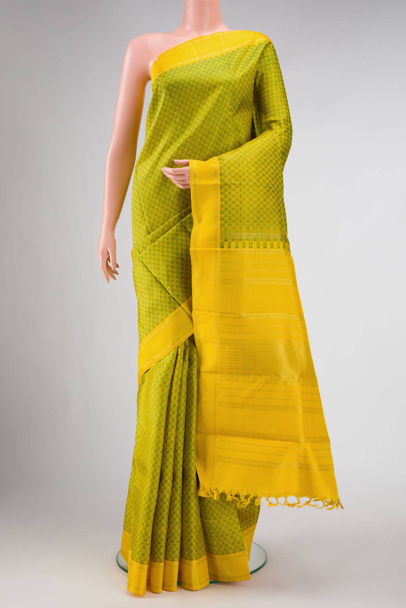 Pure Silk Pure Zari Parrot Green Dual Tone Kanjivaram Saree