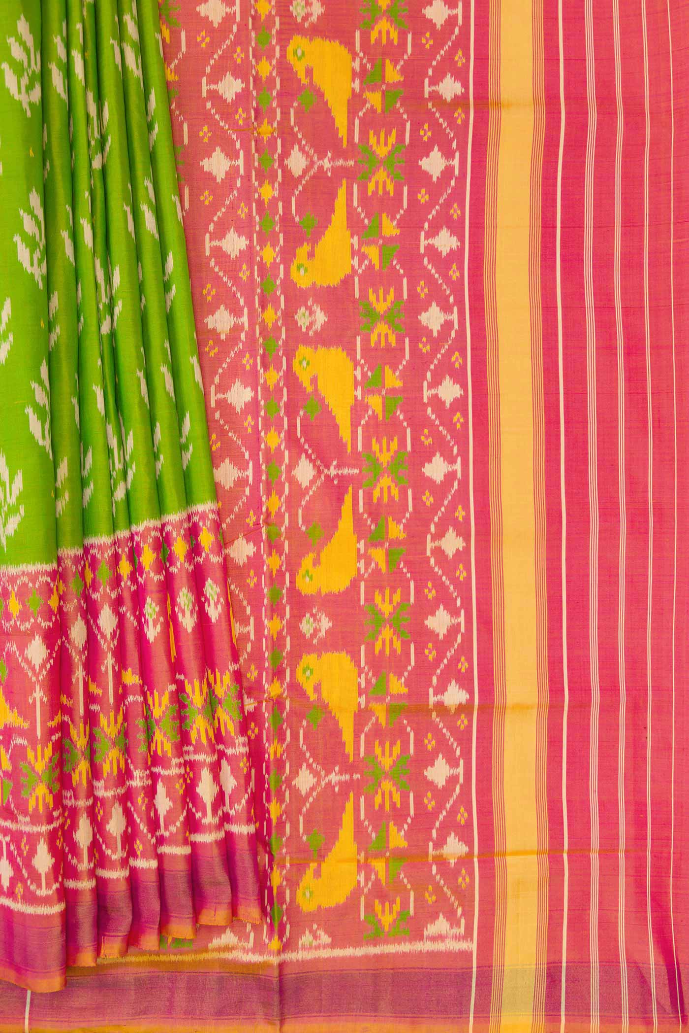Parrot Green Dual Tone Rajkot Patola Silk Saree - Image 4