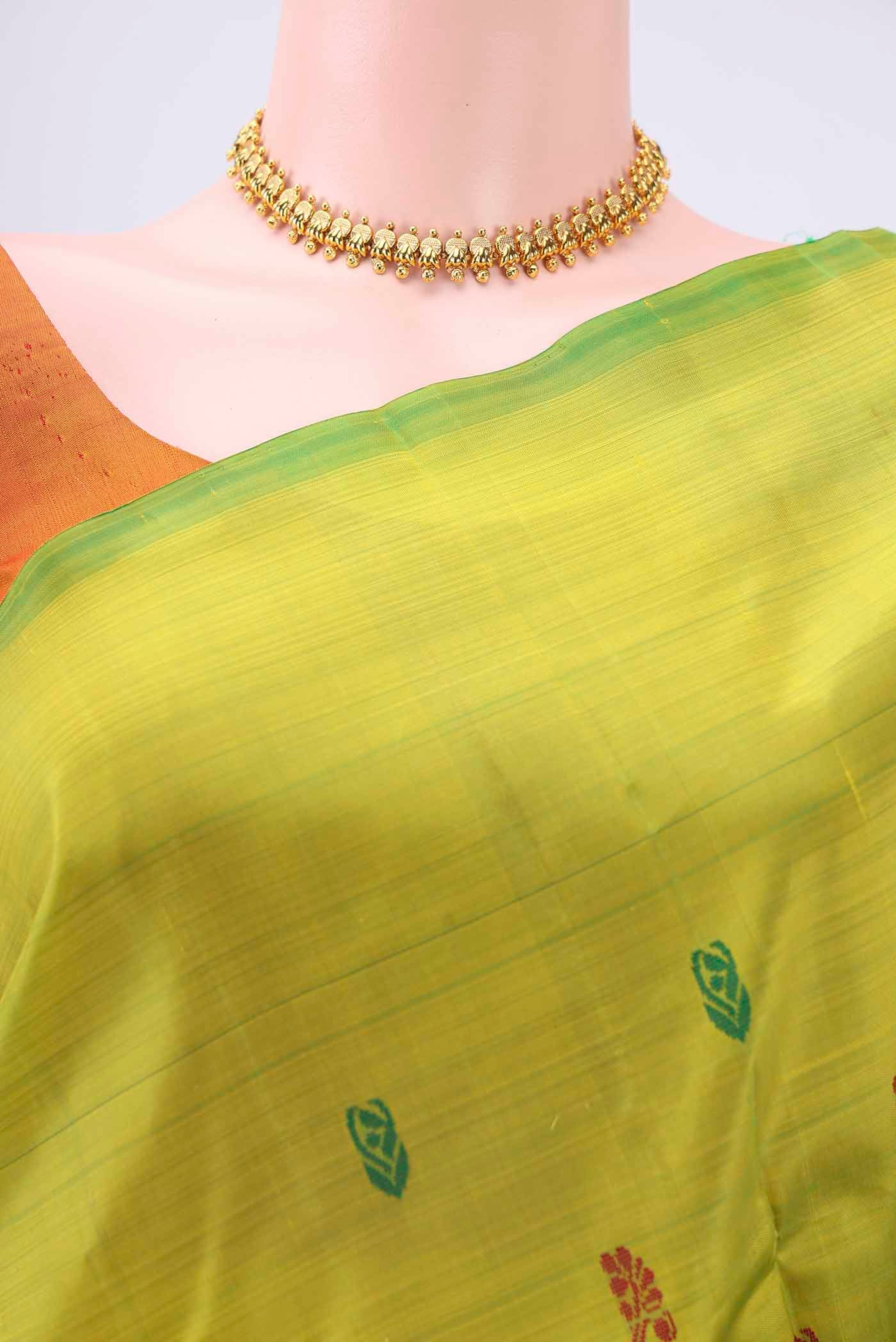 Parrot Green Kanchipuram Silk Saree - Image 2