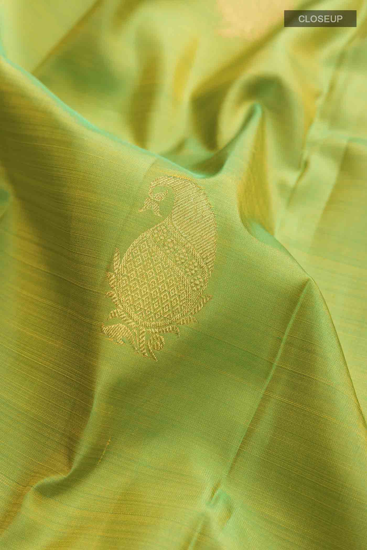 Parrot Green Kanchipuram Silk Saree - Image 2