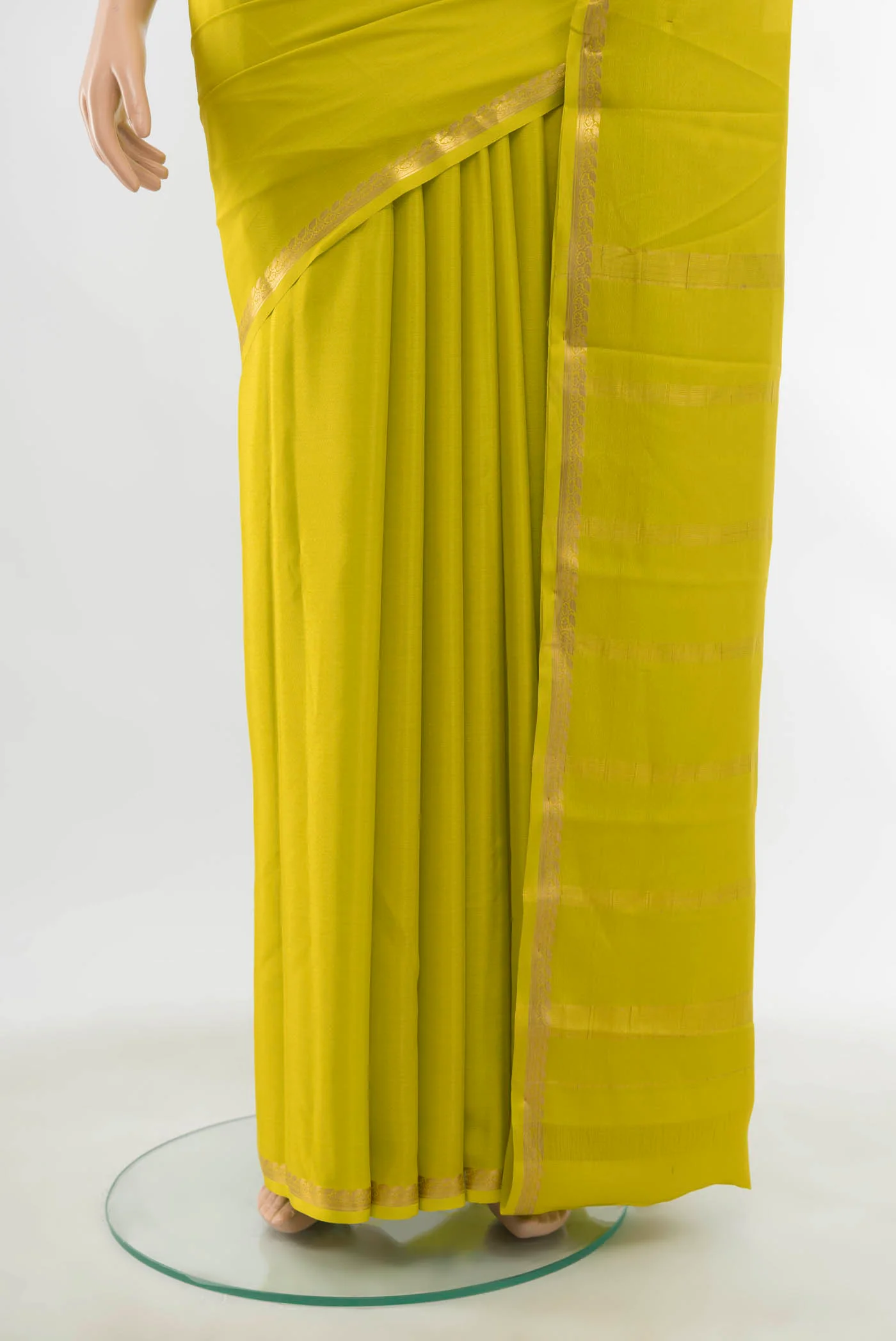 Parrot Green Mysore Crepe Saree - Image 3