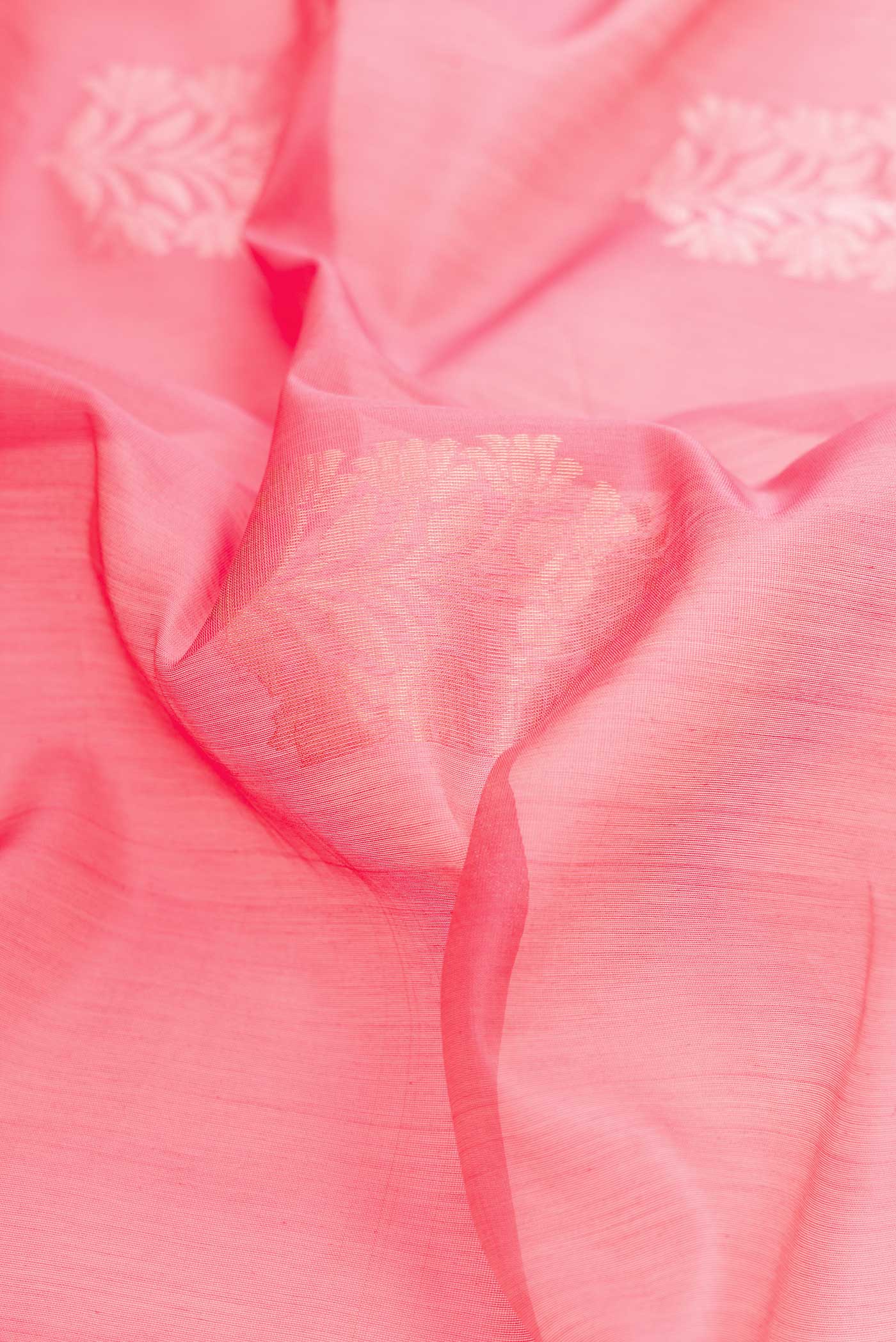 Peach Dual Tone Silk Cotton Saree - Image 2