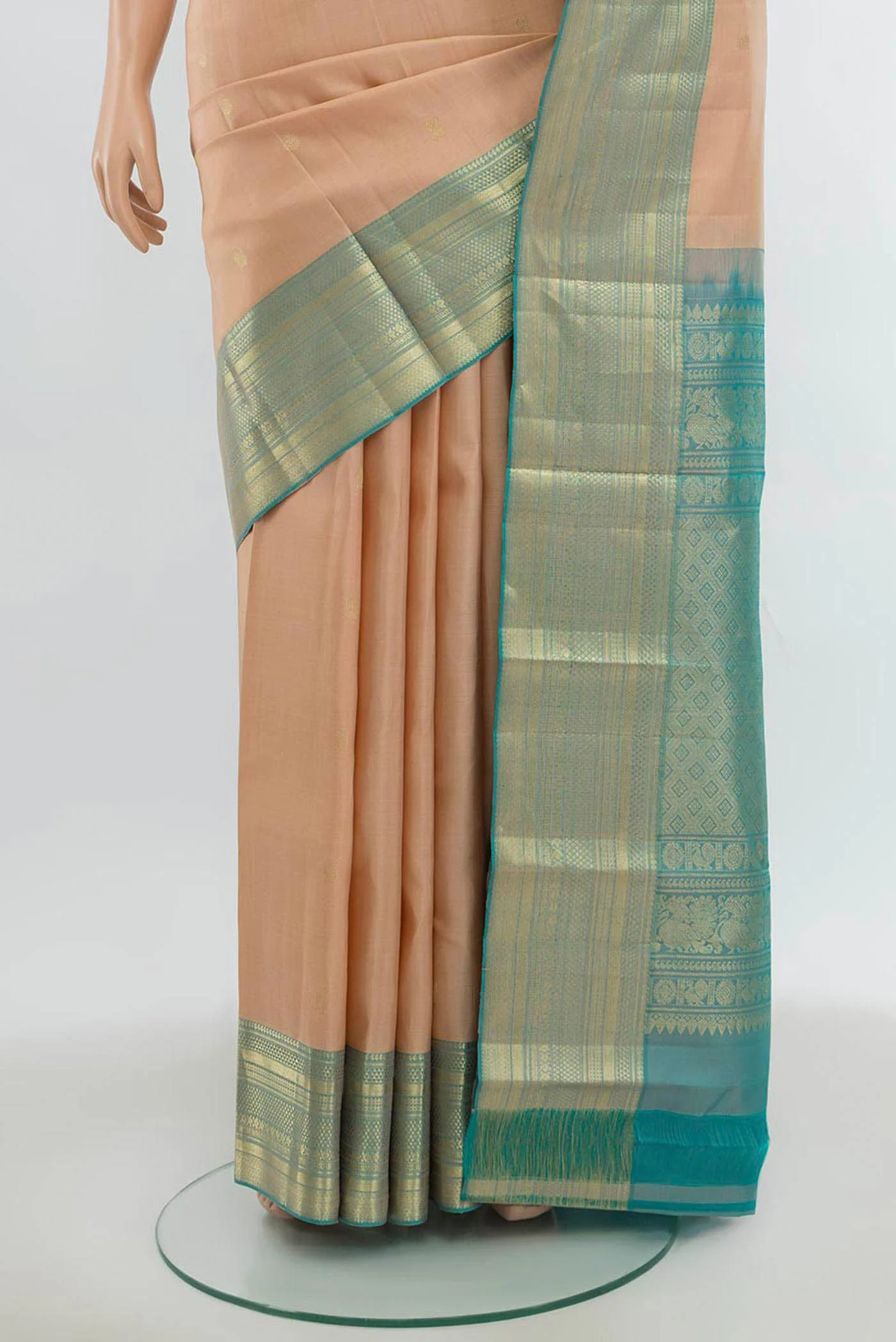 Rose Gold Kanchipuram Silk Saree - Image 3