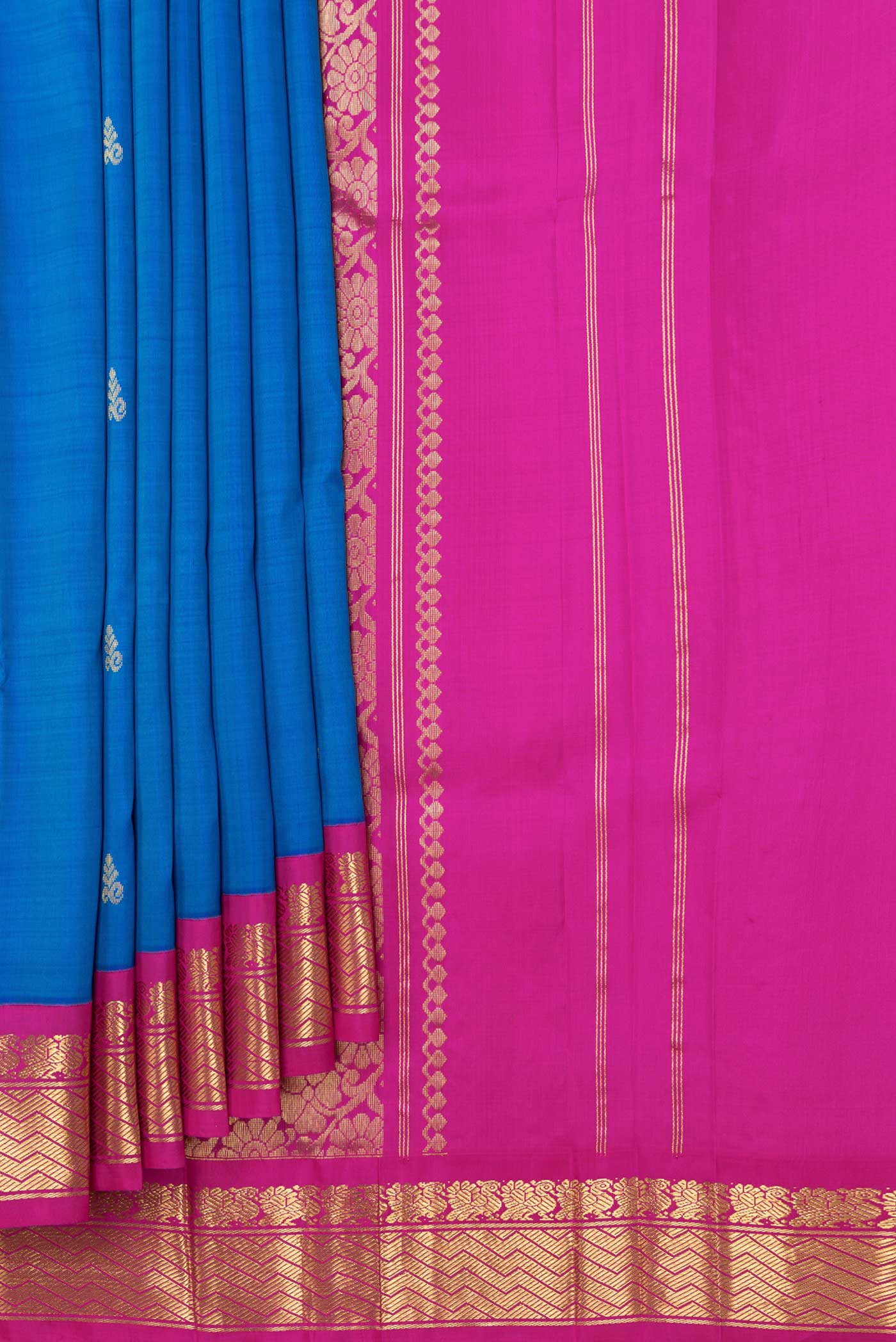 Peacock Blue Dual Tone Kanchipuram Saree - Image 4