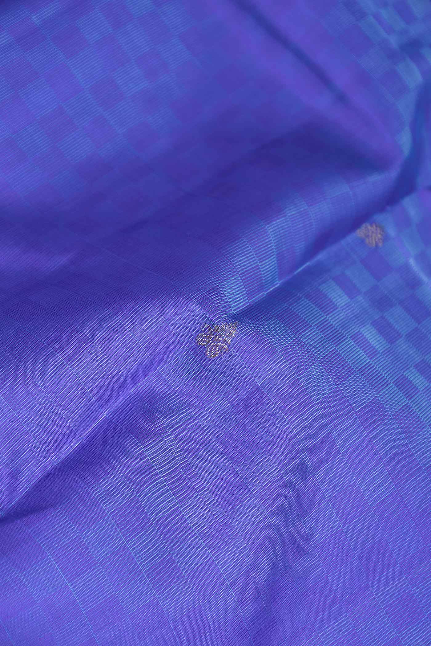 Peacock Blue Dual Tone Kanchipuram Silk Saree - Image 2