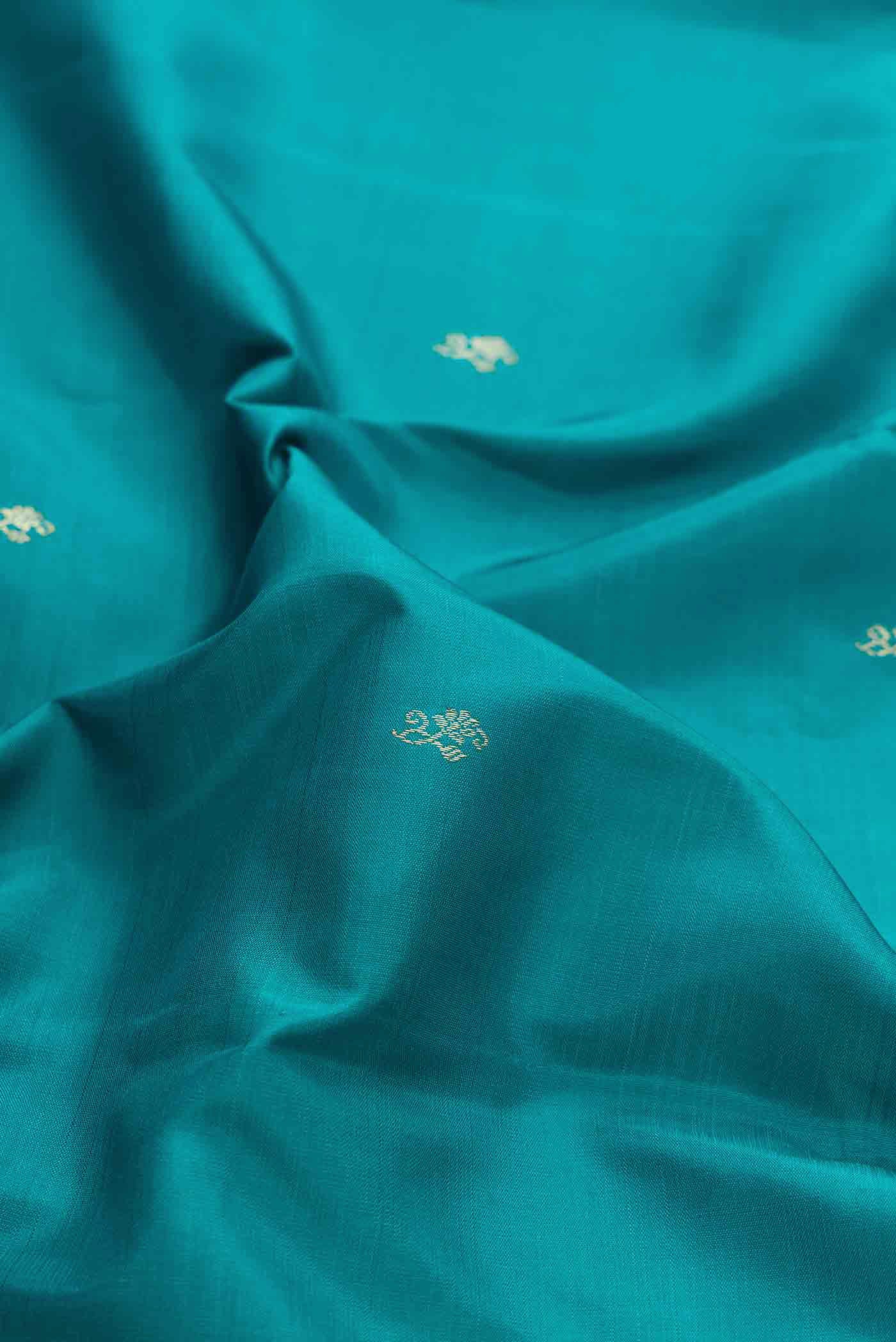 Peacock Blue Dual Tone Kanjivaram Silk Saree - Image 2